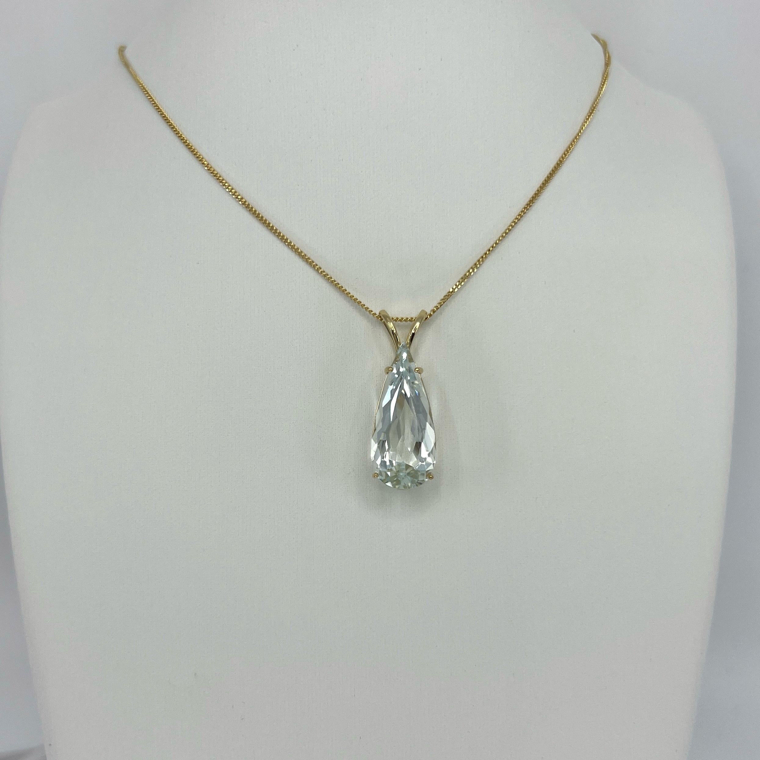 Pear Cut 8.04ct Light Blue Aquamarine Pear Teardrop Cut 18k Yellow Gold Pendant Necklace For Sale