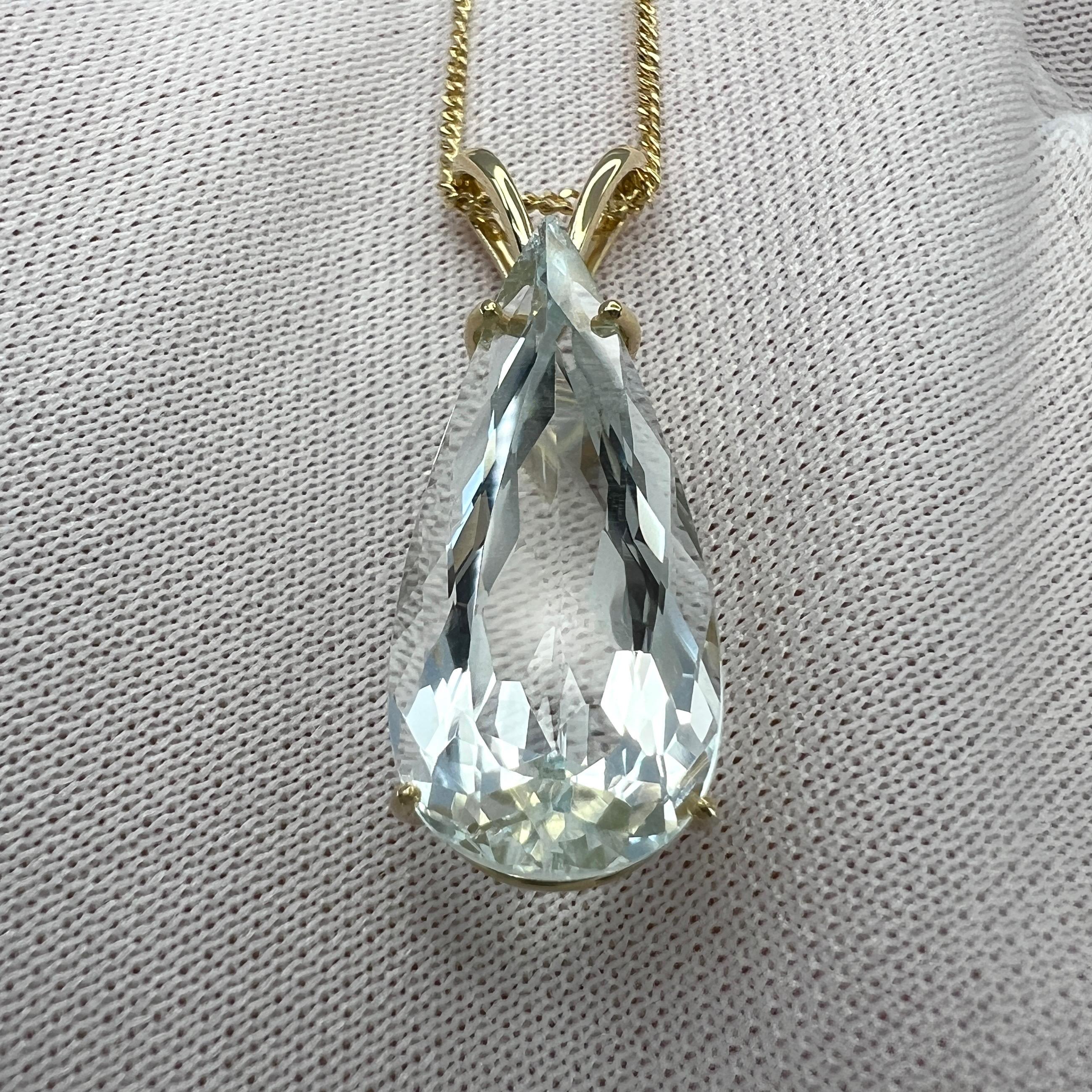8.04ct Light Blue Aquamarine Pear Teardrop Cut 18k Yellow Gold Pendant Necklace For Sale 1