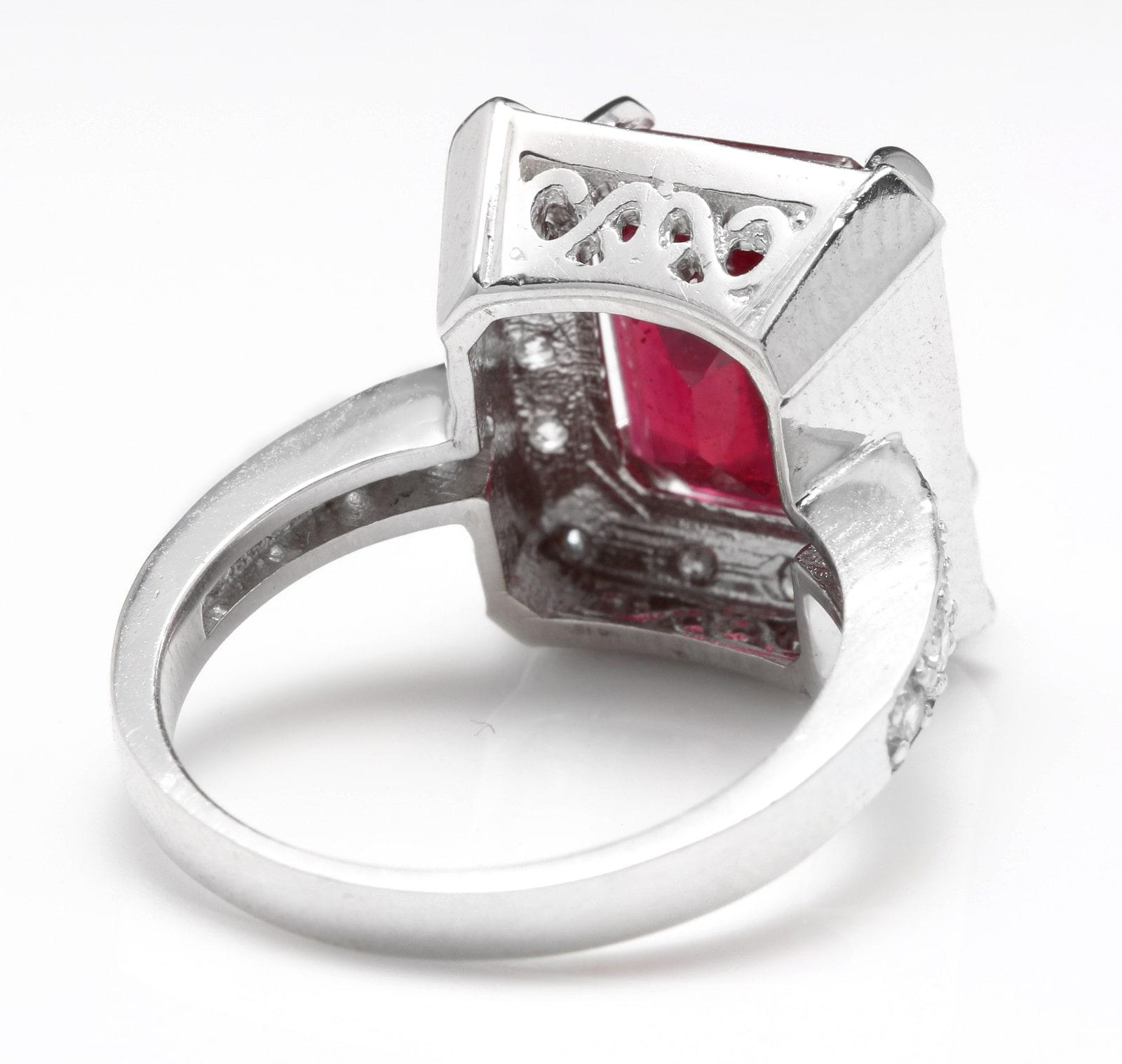 8.05 Carat Impressive Natural Red Ruby and Diamond 14 Karat White Gold Ring In New Condition For Sale In Los Angeles, CA