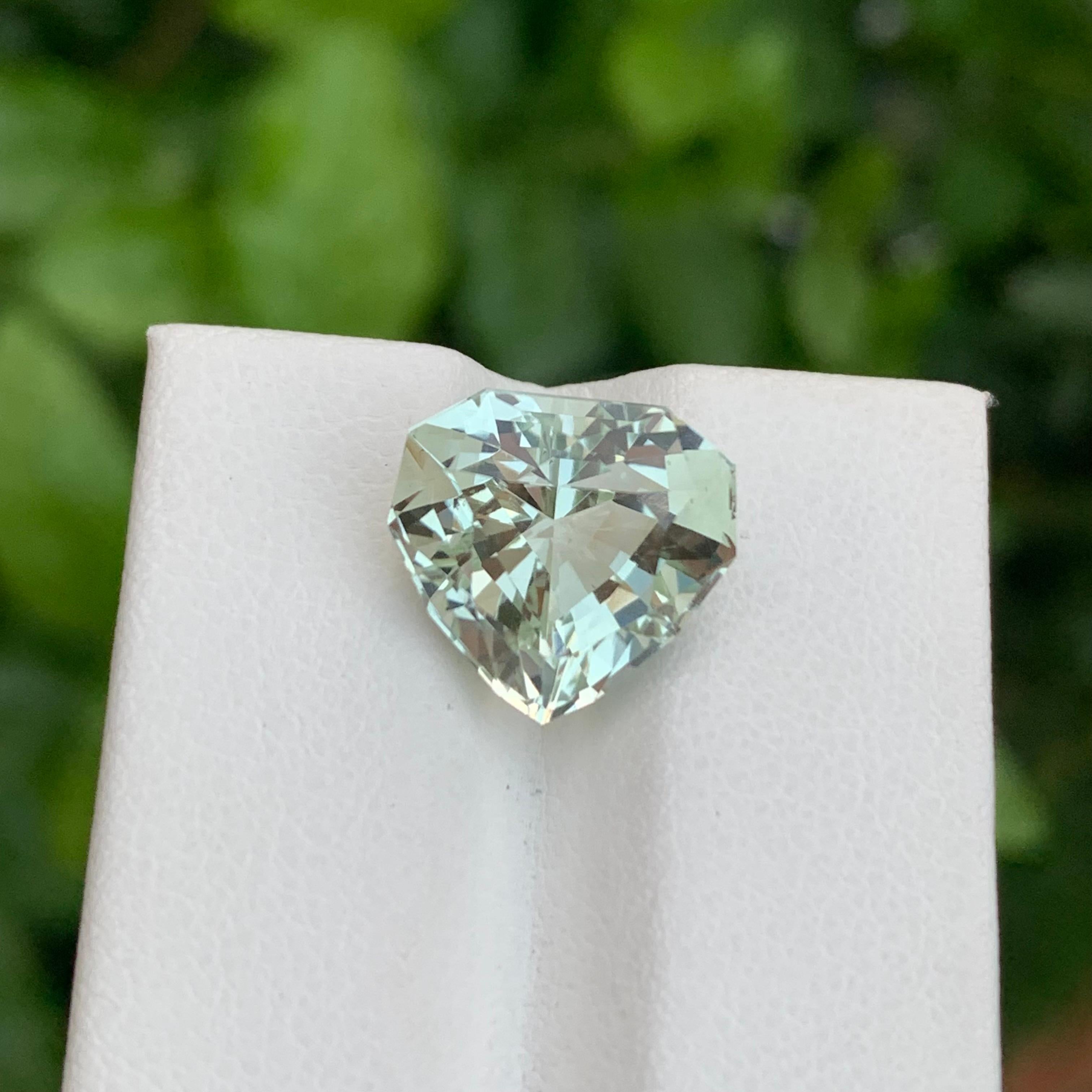 Heart Cut 8.05 Carat Natural Loose Green Amethyst Heart Shape Gem For Jewellery For Sale