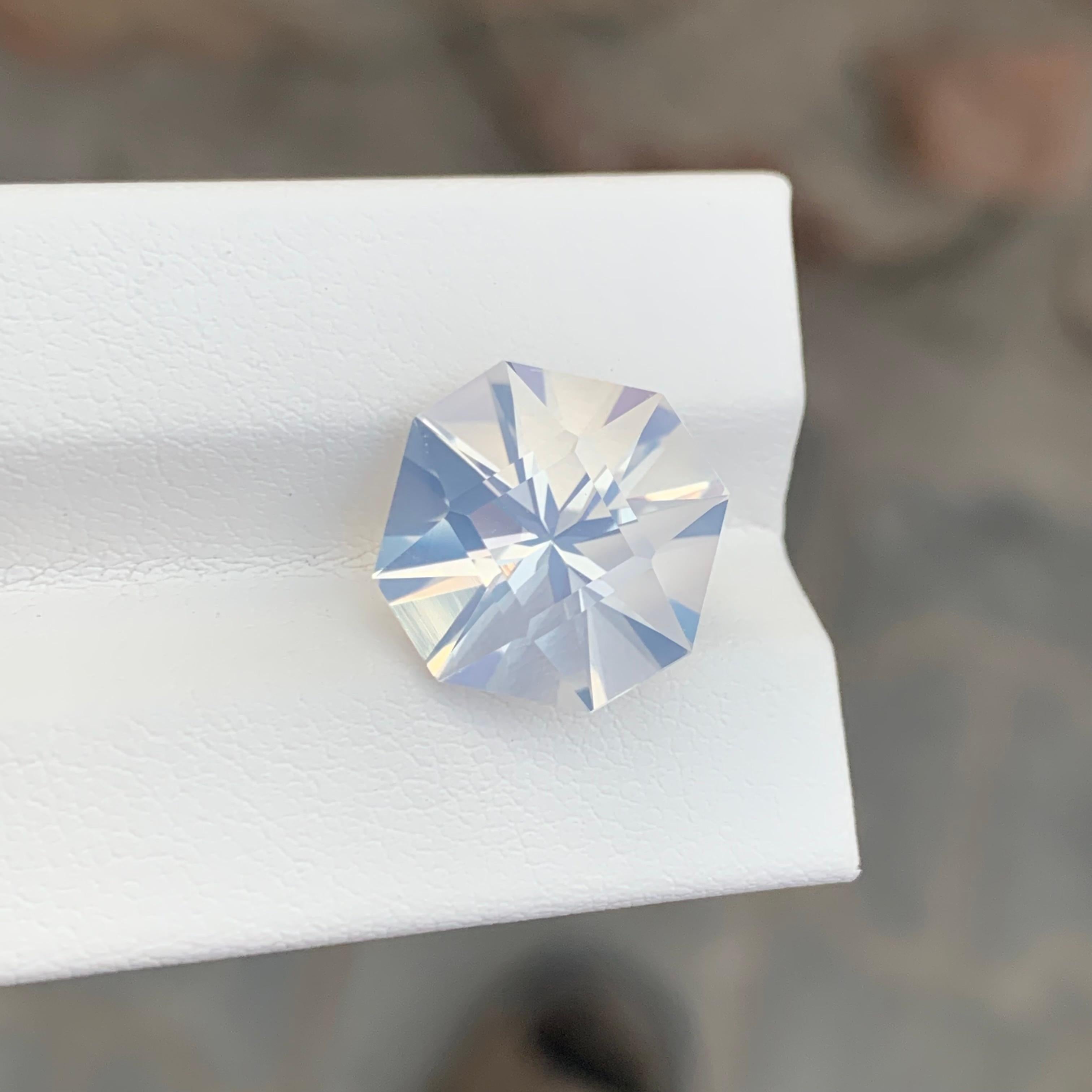 8.05 Carat Natural Loose Moonstone Square Shape Gemstone For Sale 4