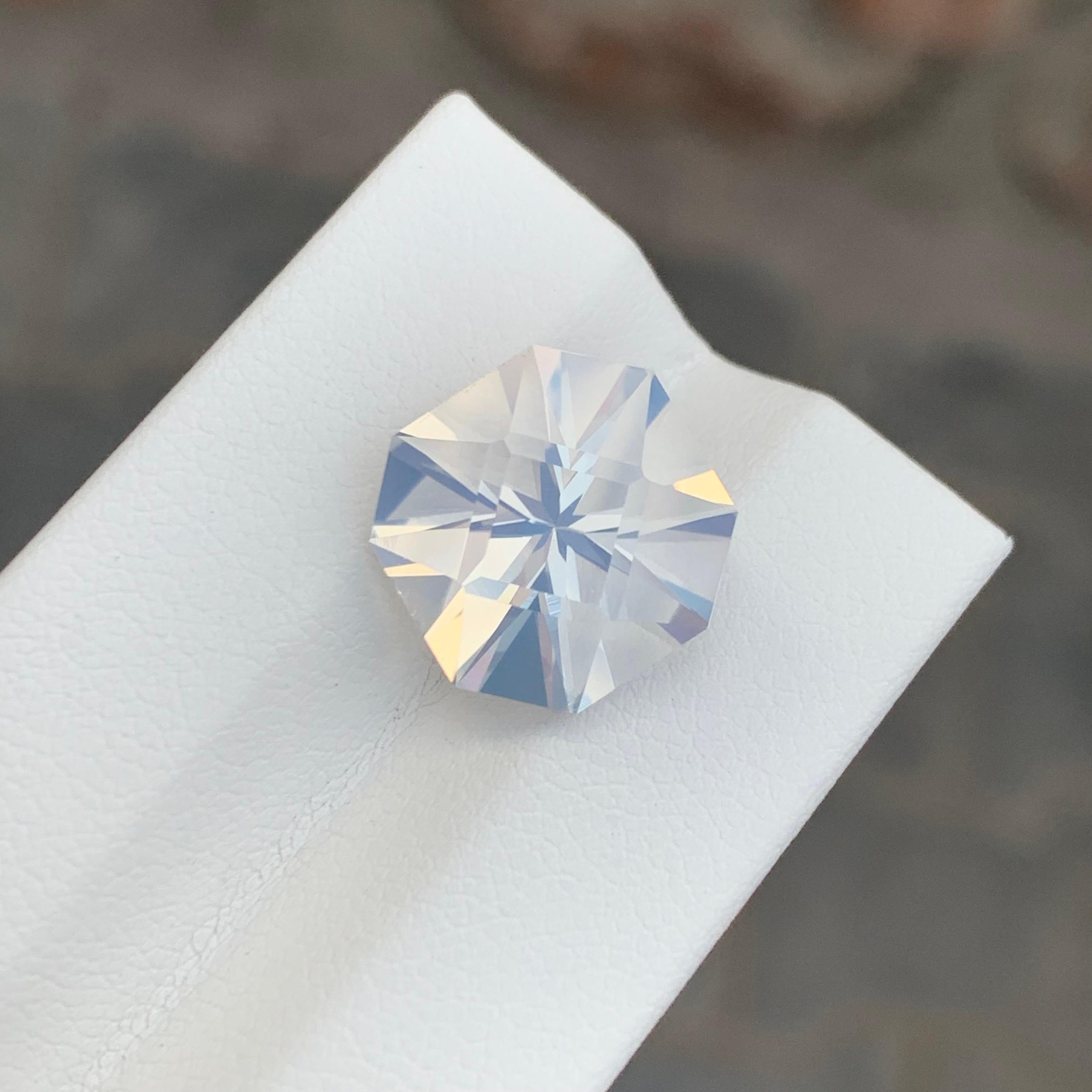 8.05 Carat Natural Loose Moonstone Square Shape Gemstone For Sale 2