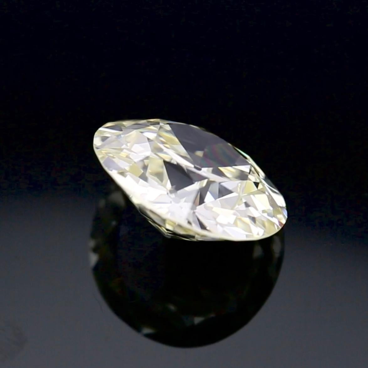 8.06 Carat Old European Cut Diamond - Q-R Color VS1 Clarity Pièce de collection ! en vente 7