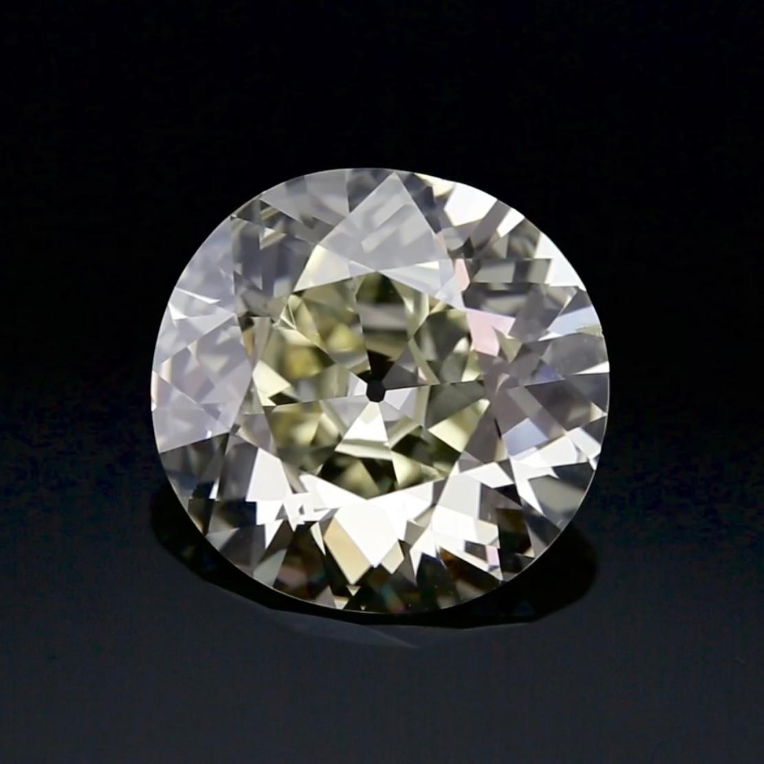 8.06 Carat Old European Cut Diamond - Q-R Color VS1 Clarity Pièce de collection ! en vente 1