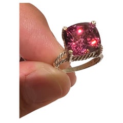 Anello d'argento 925 con spinello rosso violaceo da 8,06 carati certificato GIA