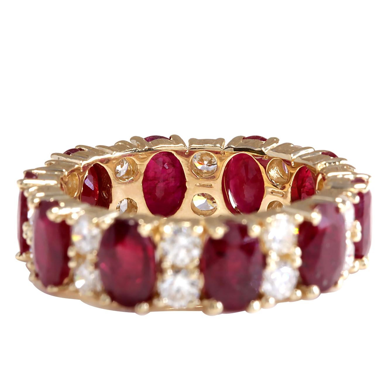 Oval Cut Natural Ruby 14 Karat Yellow Gold Diamond Ring For Sale
