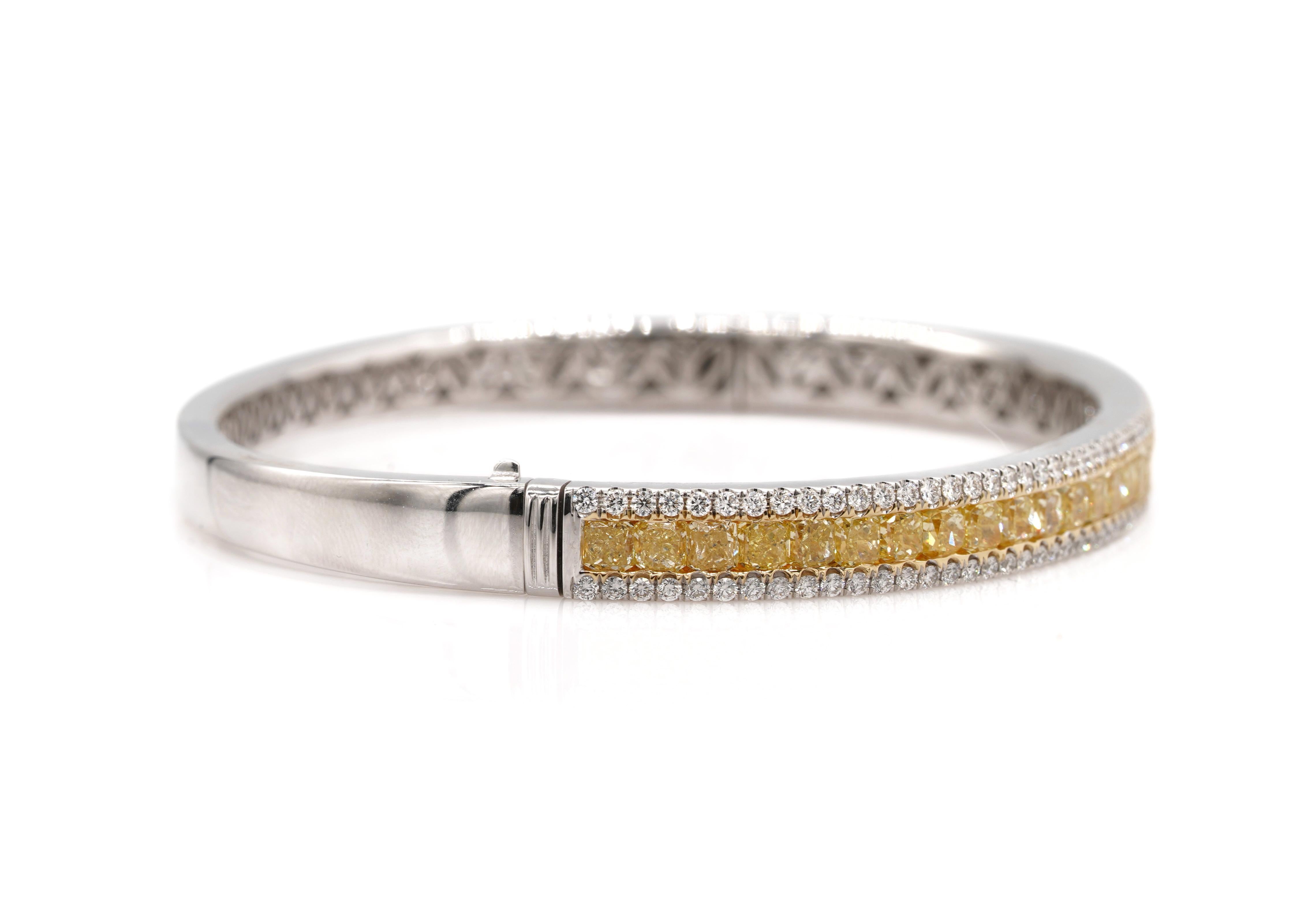 Contemporary 8.08 Carat Fancy Yellow Diamonds & White Diamonds Bangle Bracelet 18K White Gold For Sale