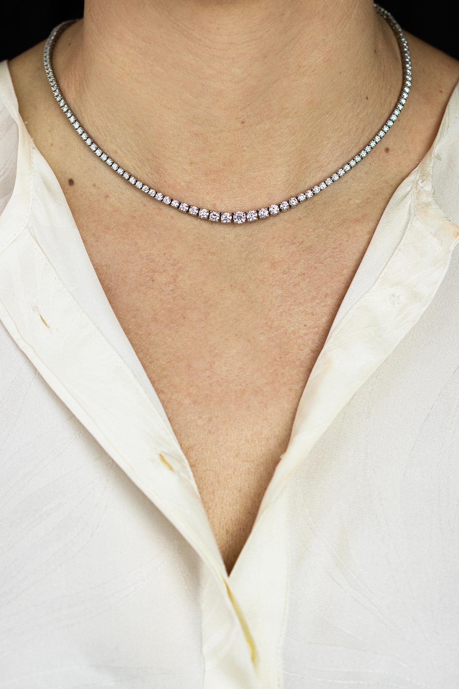 Roman Malakov Diamonds 8.08 carati totali di diamanti rotondi taglio Brilliante Collana Riviera In condizioni Nuovo in vendita a New York, NY
