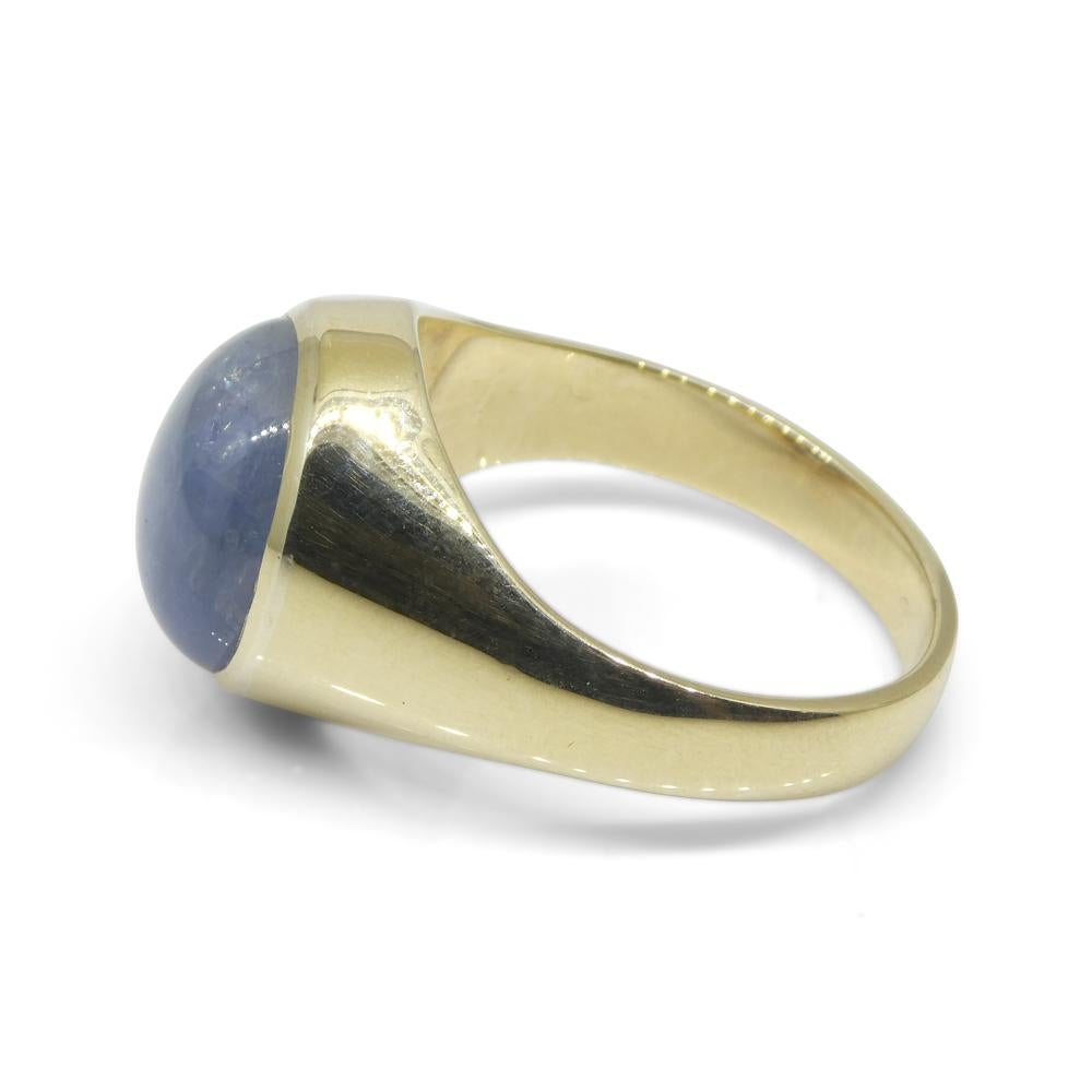 Anello da uomo con firma in oro giallo 14k con zaffiro blu da 8,08 ct. in vendita 1