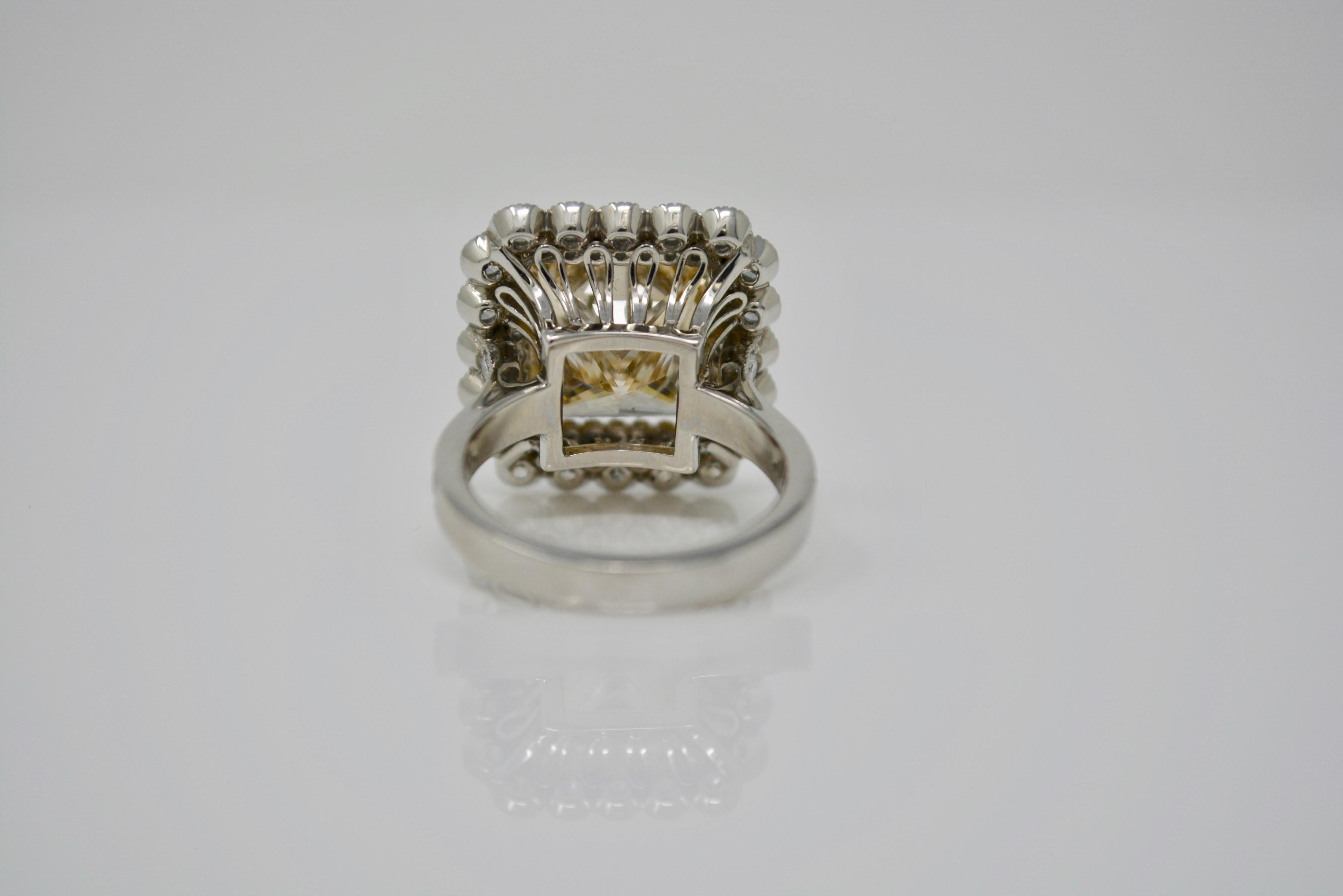 8.09 Carat Light Brown Princess Cut Diamond Cocktail Ring in Platinum In New Condition In New York, NY