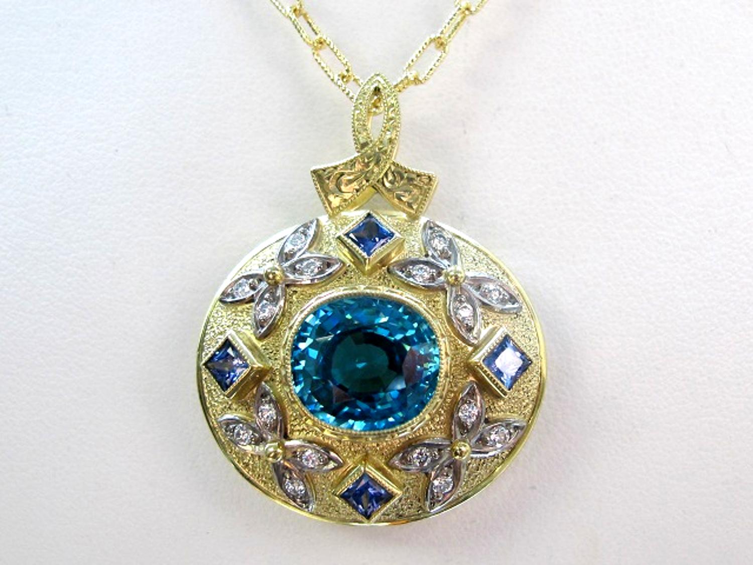 Artisan 8.09 Carat Zircon, 0.24 Carats Diamonds & Sapphire 18 Karat Yellow Gold Necklace