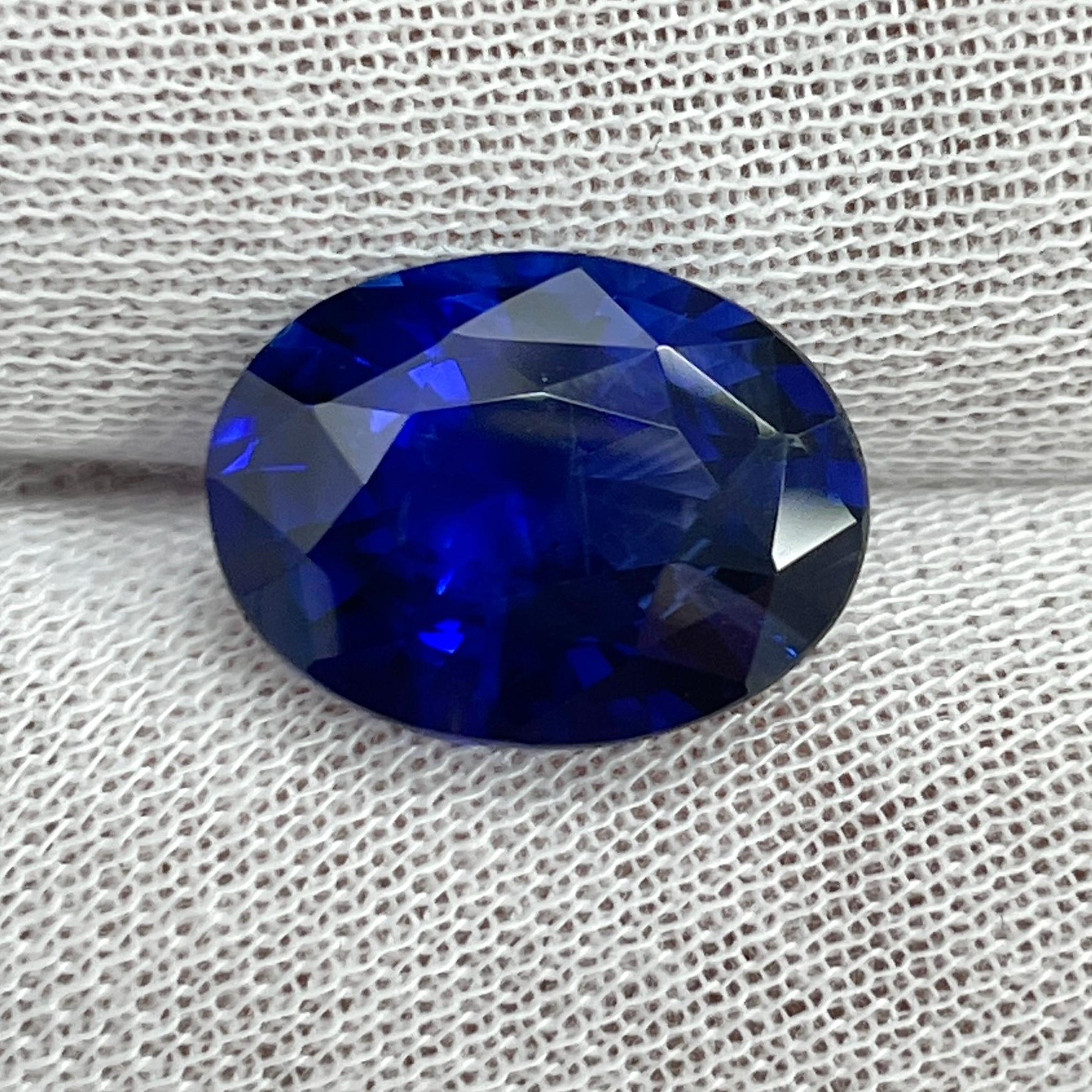 8.09Ct Ceylon Blue Sapphire In New Condition For Sale In New York, NY