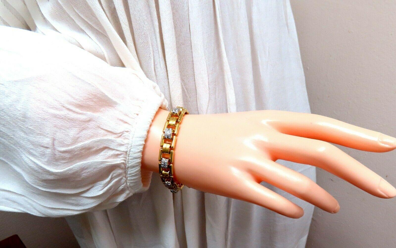 .80 Carat Natural Masculine Mod Durable Hinged Bracelet 14 Karat In New Condition For Sale In New York, NY
