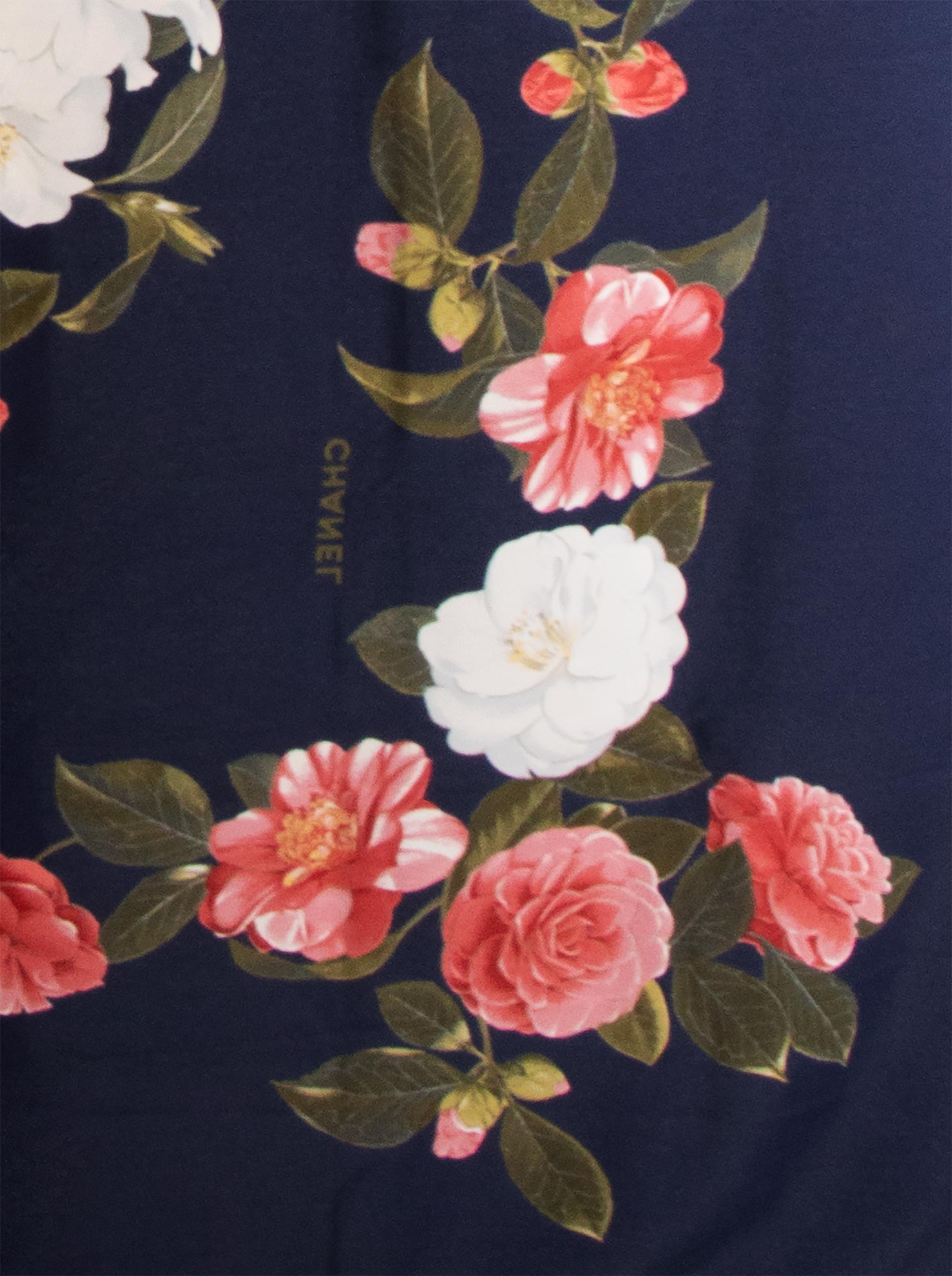 Black 80es Chanel maxi silk scarf dark b400lue with flower pattern For Sale