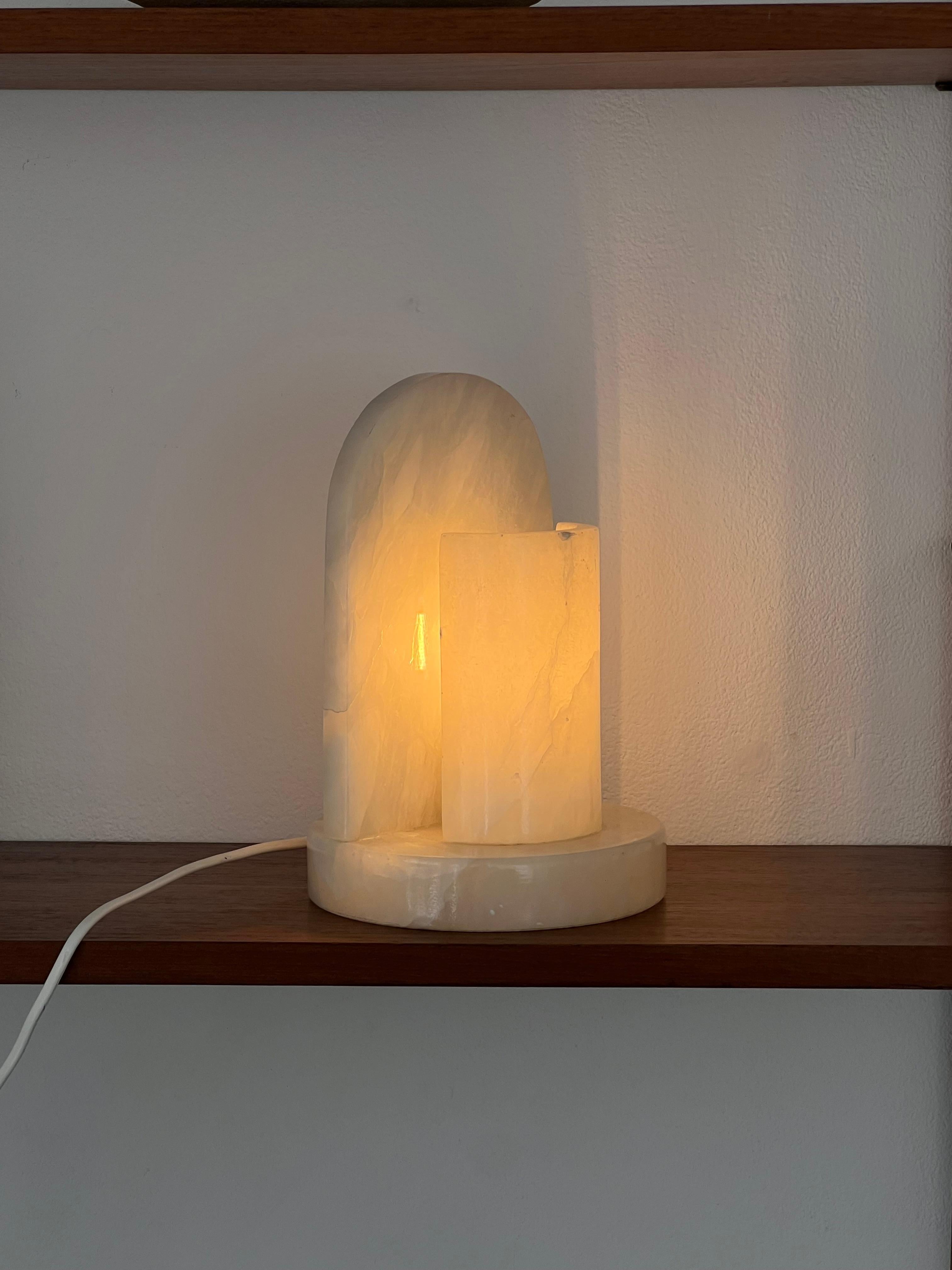 Late 20th Century 80s Alabaster Table Lamp For Sale
