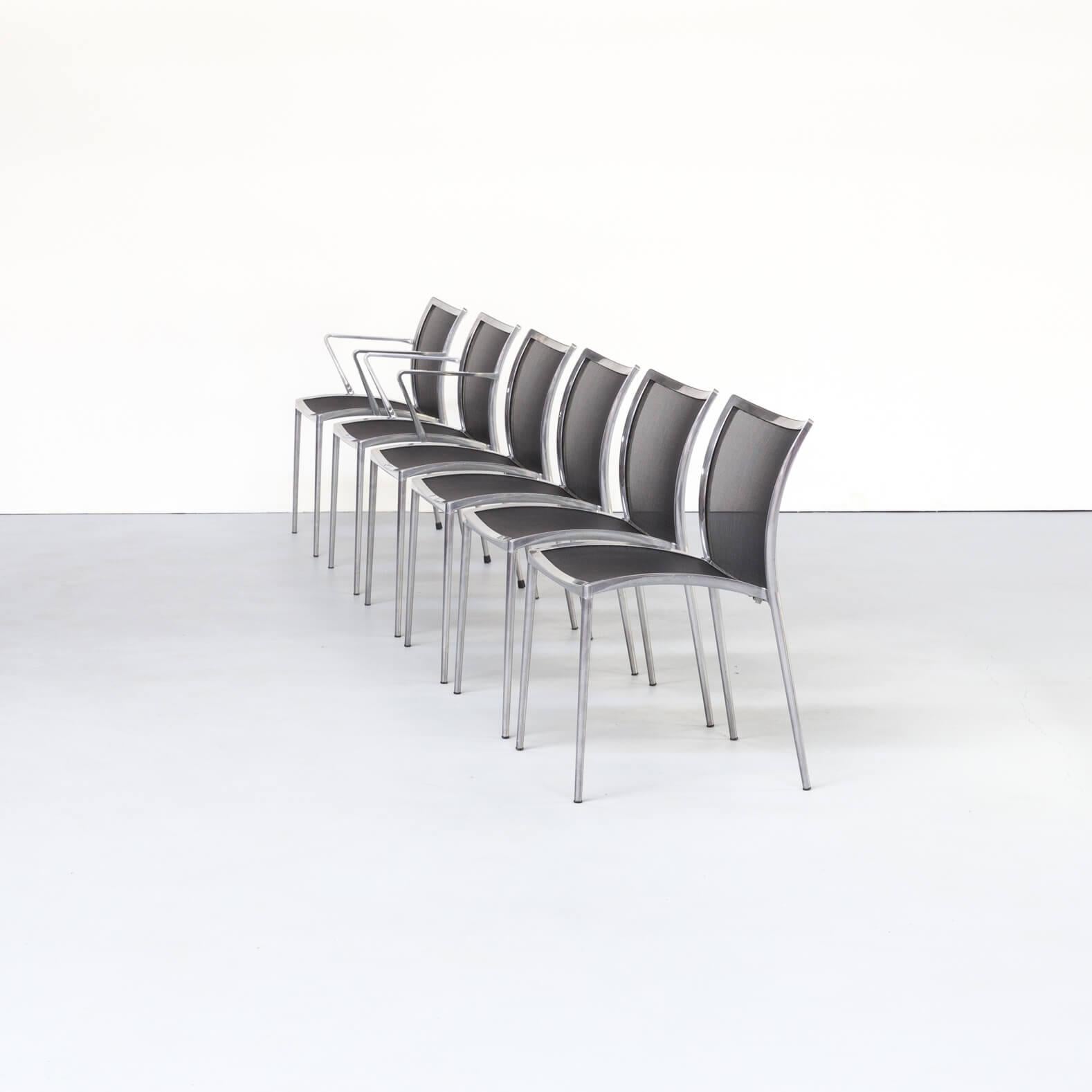 1980s aluminium and netwaeve dining chairs for Zanotta, set of 6. These beautiful strong aluminium framed chairs (two pieces with armrests) and the black netwaeve back and seat show strong and low weight in the same design. Due to the material use