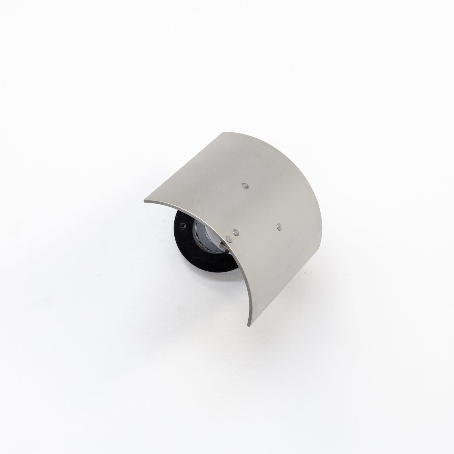 1980s Antonio Citterio ‘Enea’ Wall Lamp for Artemide In Good Condition For Sale In Amstelveen, Noord