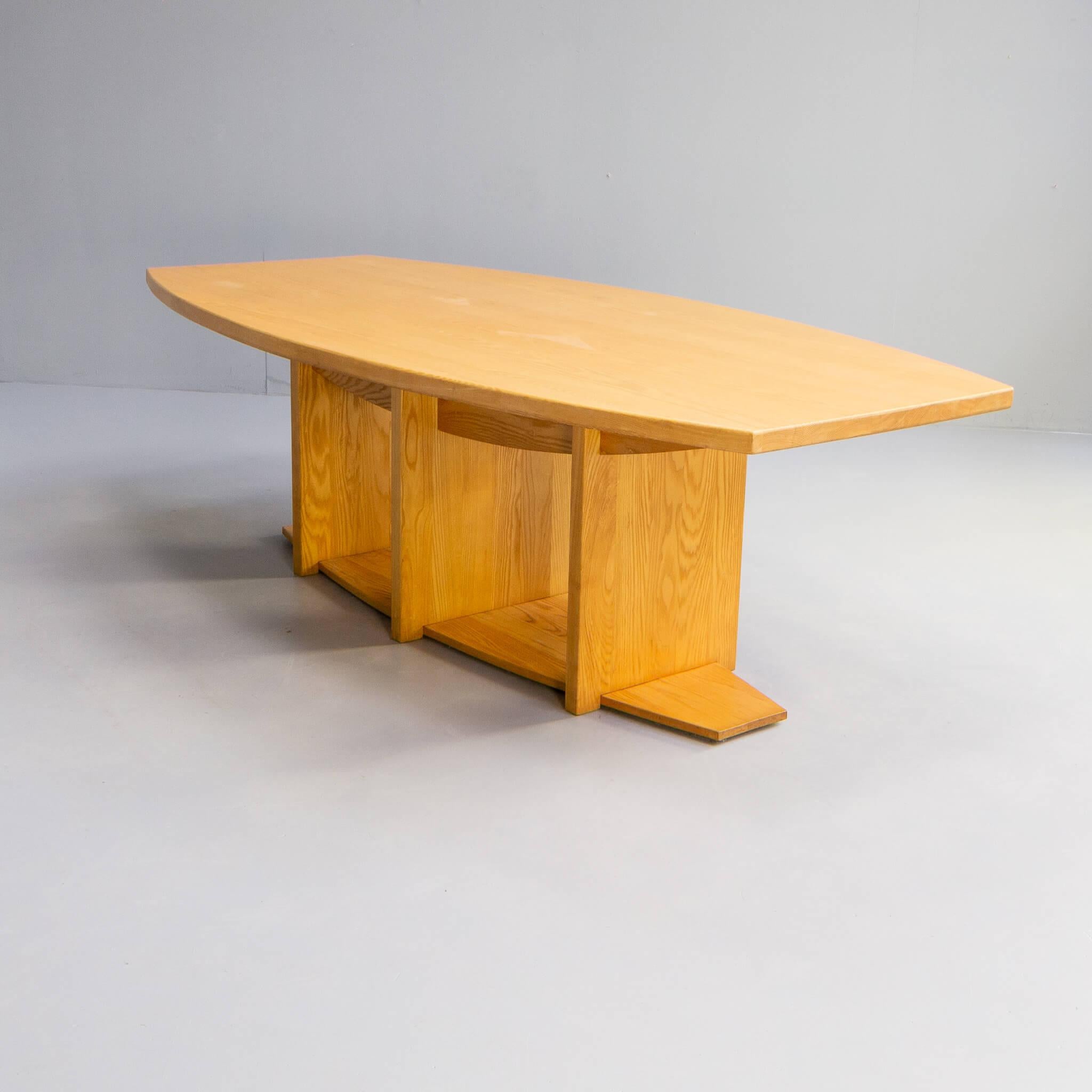 European 80s architectural oval dining table