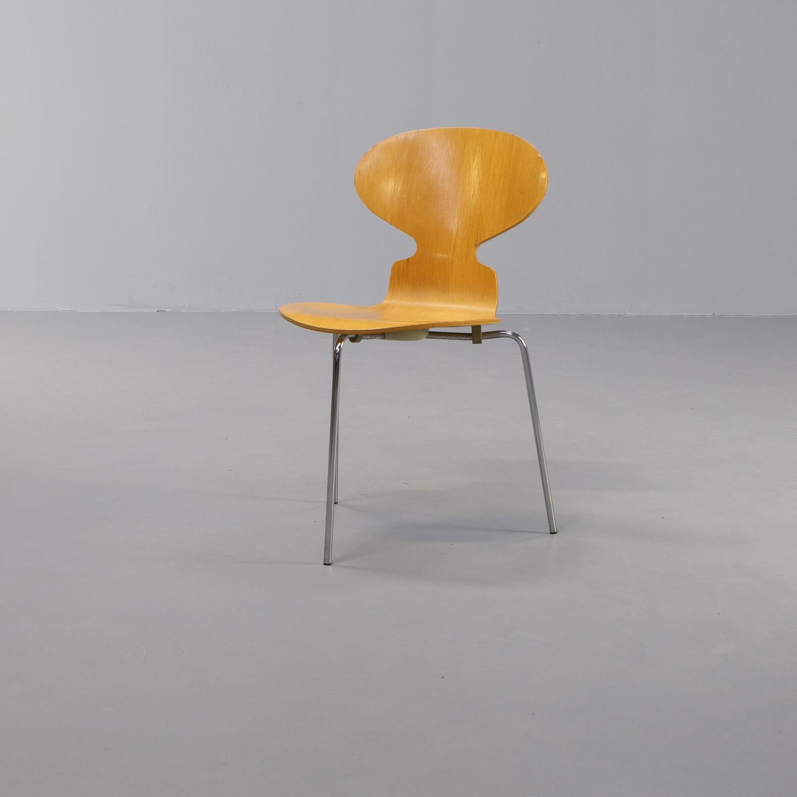 Mid-Century Modern 80s Arne Jacobsen Plywood Original ‘Model 3100 Ant’ Chair for Fritz Hansen Set/4 For Sale