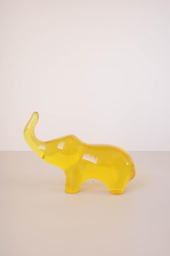 Skulptur eines gelben Elefanten aus den 80er Jahren aus Brasilien von Abraham Palatnik