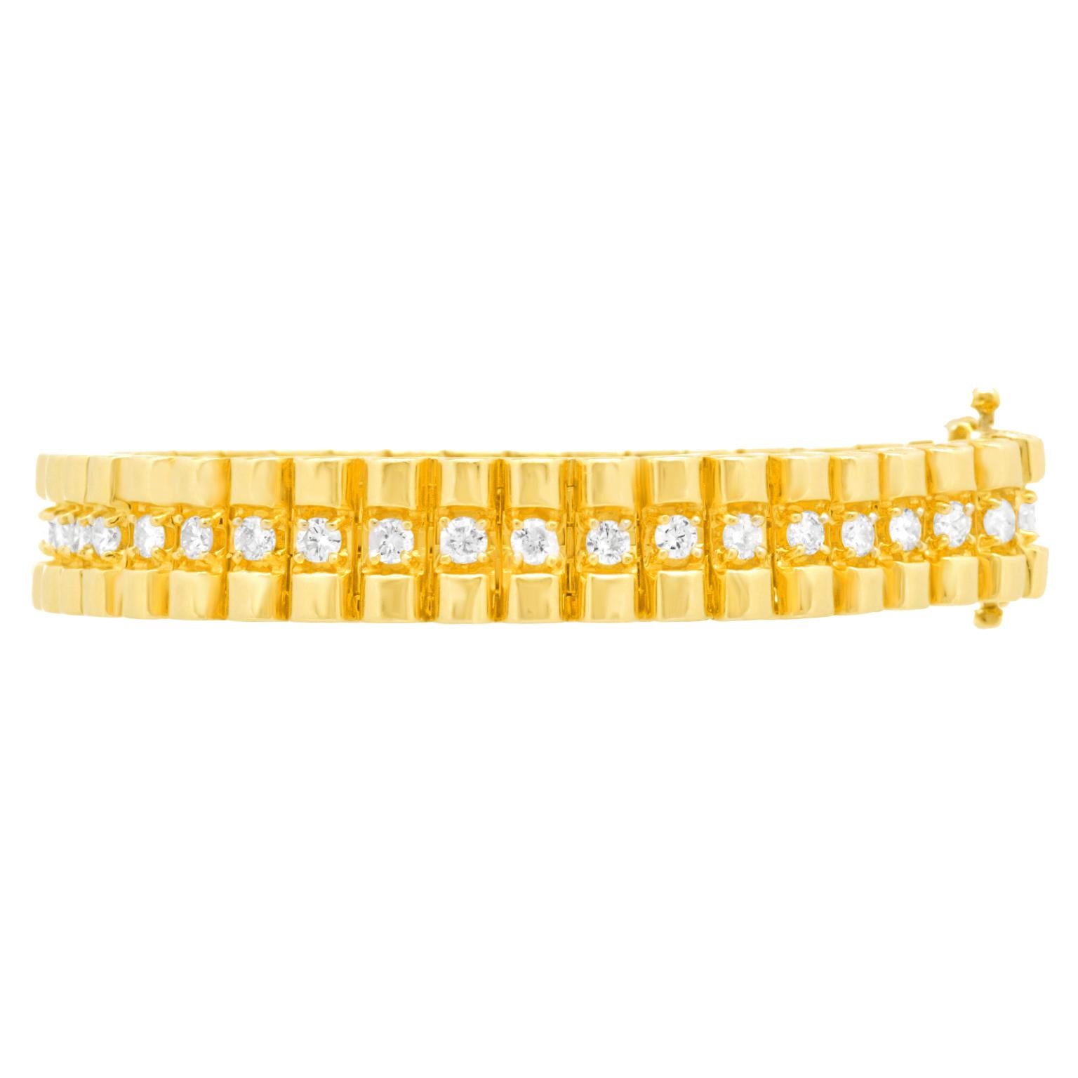 80's Chic Diamond-set Gold Bracelet For Sale 5