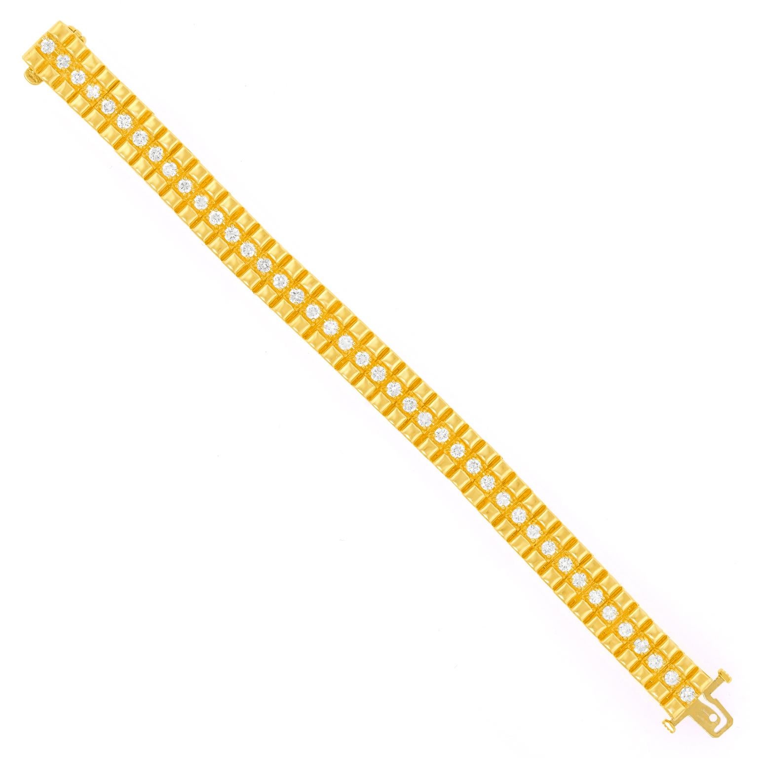 80's Chic Diamond-set Gold Bracelet For Sale 4