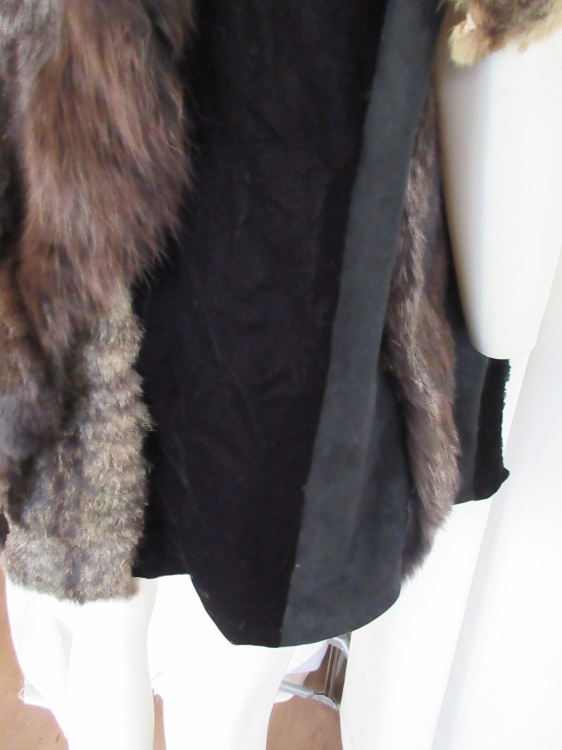 Anni '80 Christine Vogdt  Gilet in pelliccia e pelle scamosciata in vendita 2