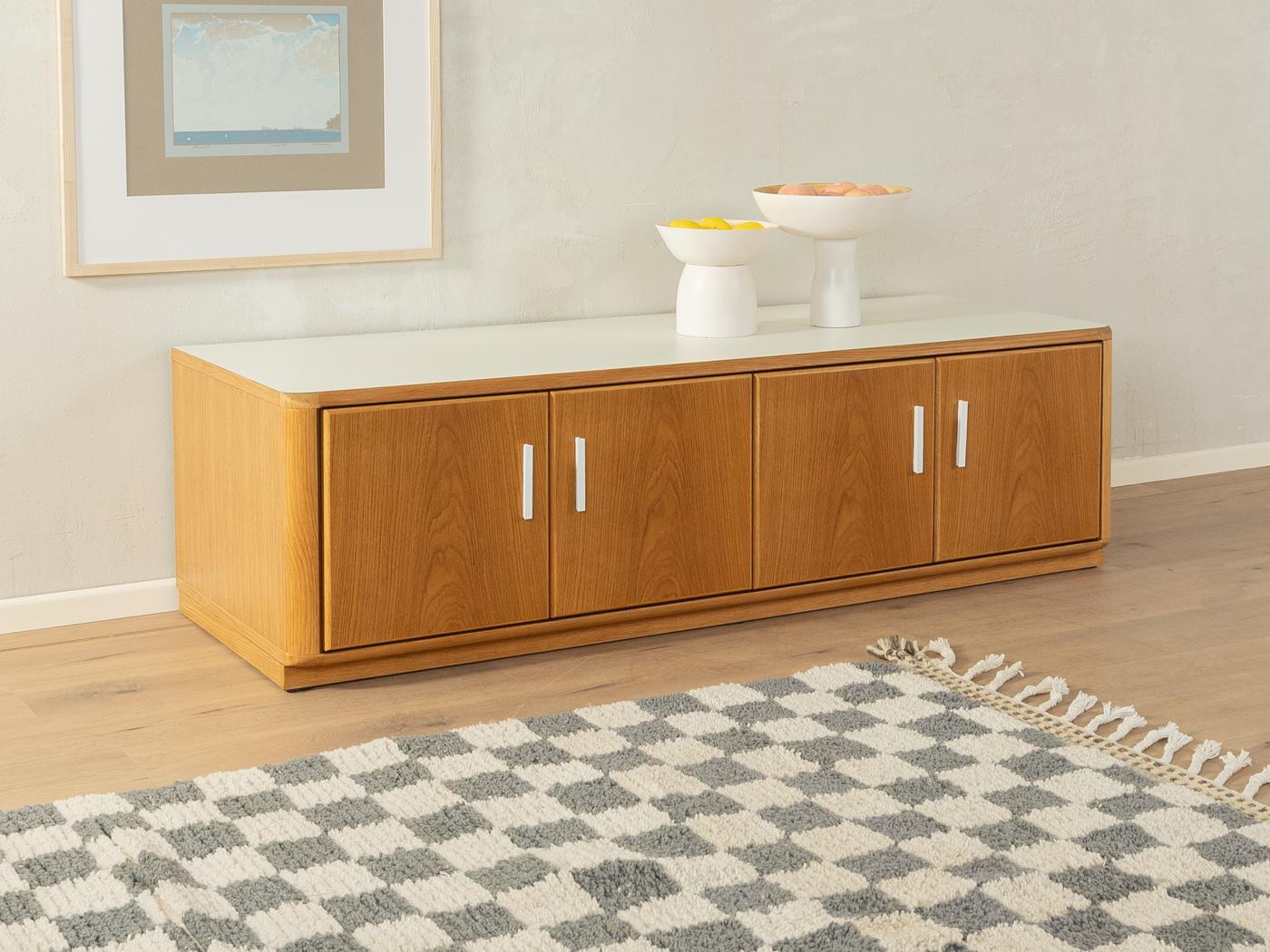 Allemand Buffet Classic des années 80 en vente