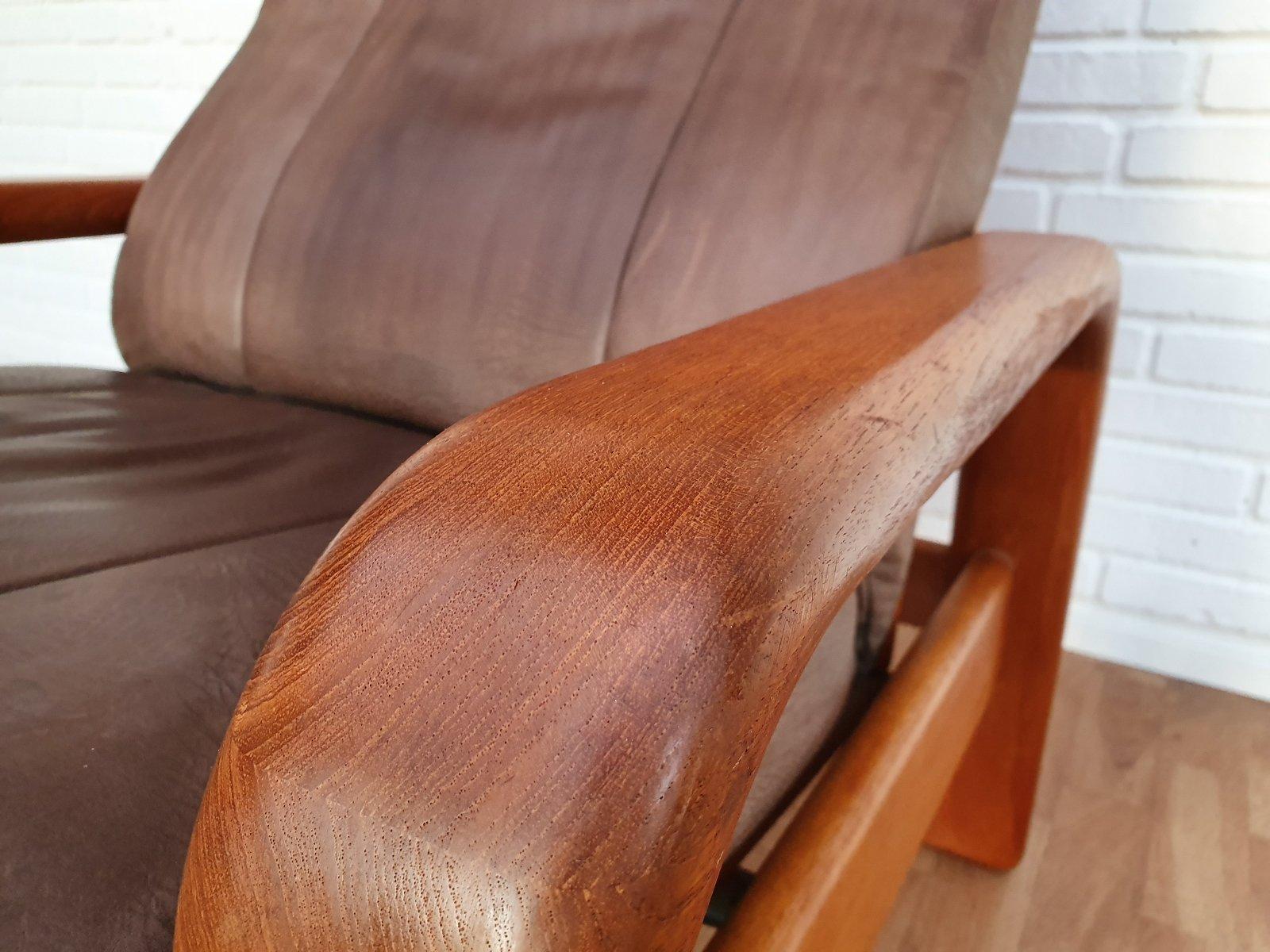 80s, Danish Adjustable Lounge Chair, Hs Design, Nubuck Leather, Solid Teak Wood For Sale 6