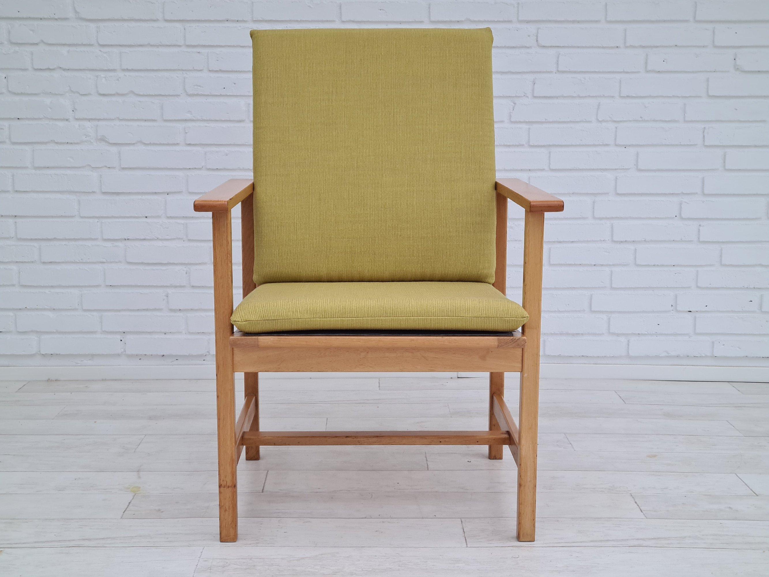 80s, Danish design by Børge Mogensen, completely reupholstered armchair For Sale 1