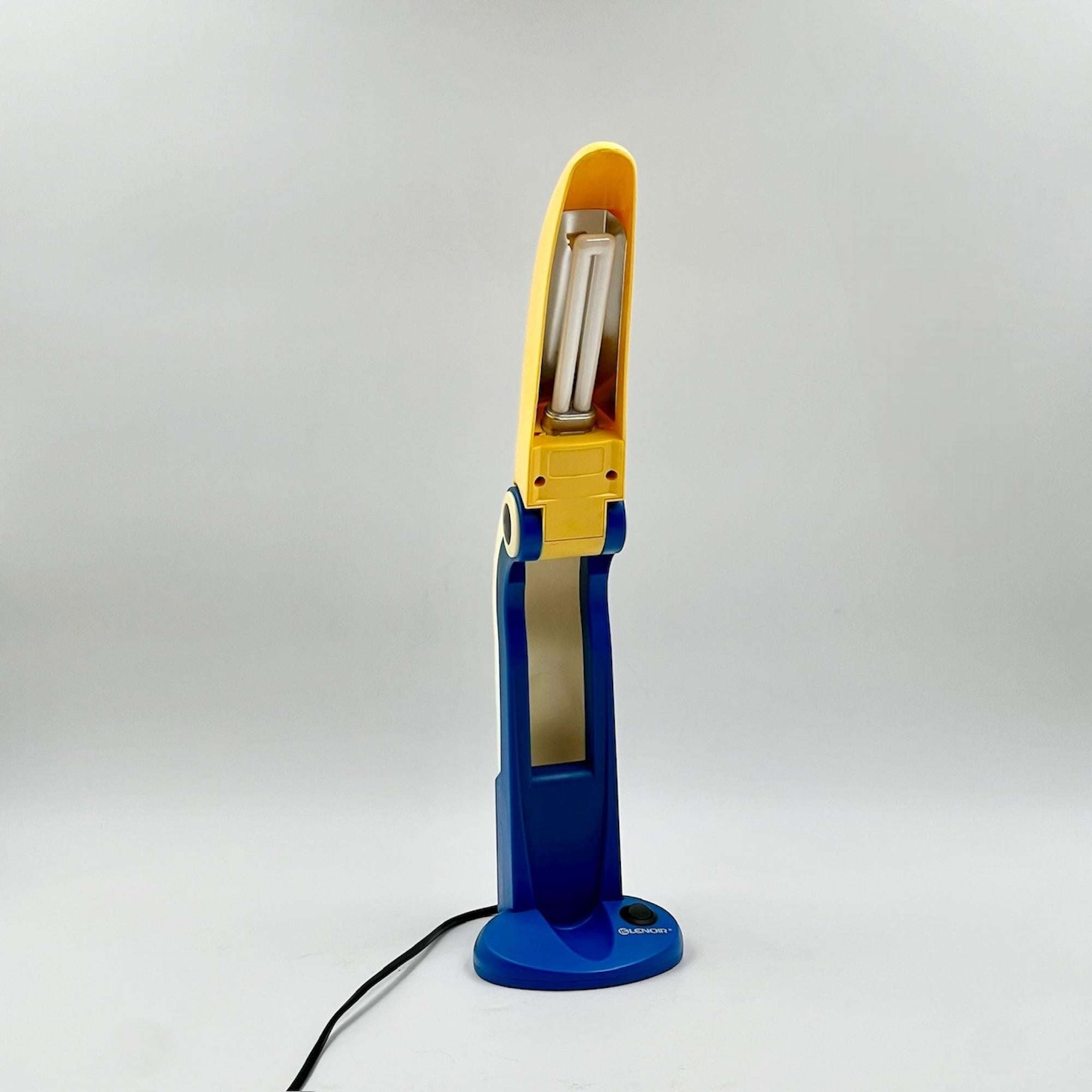 Plastic 80s Design Multicolour Toucan Table Lamp by HT Huang for Lenoir Italy