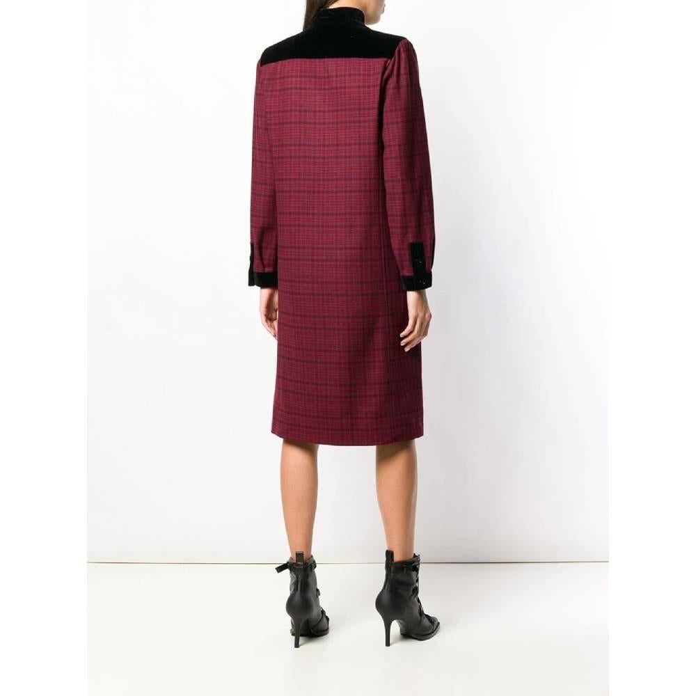 Women's 80s Emanuel Ungaro burgundy wool dress with black checked pattern For Sale