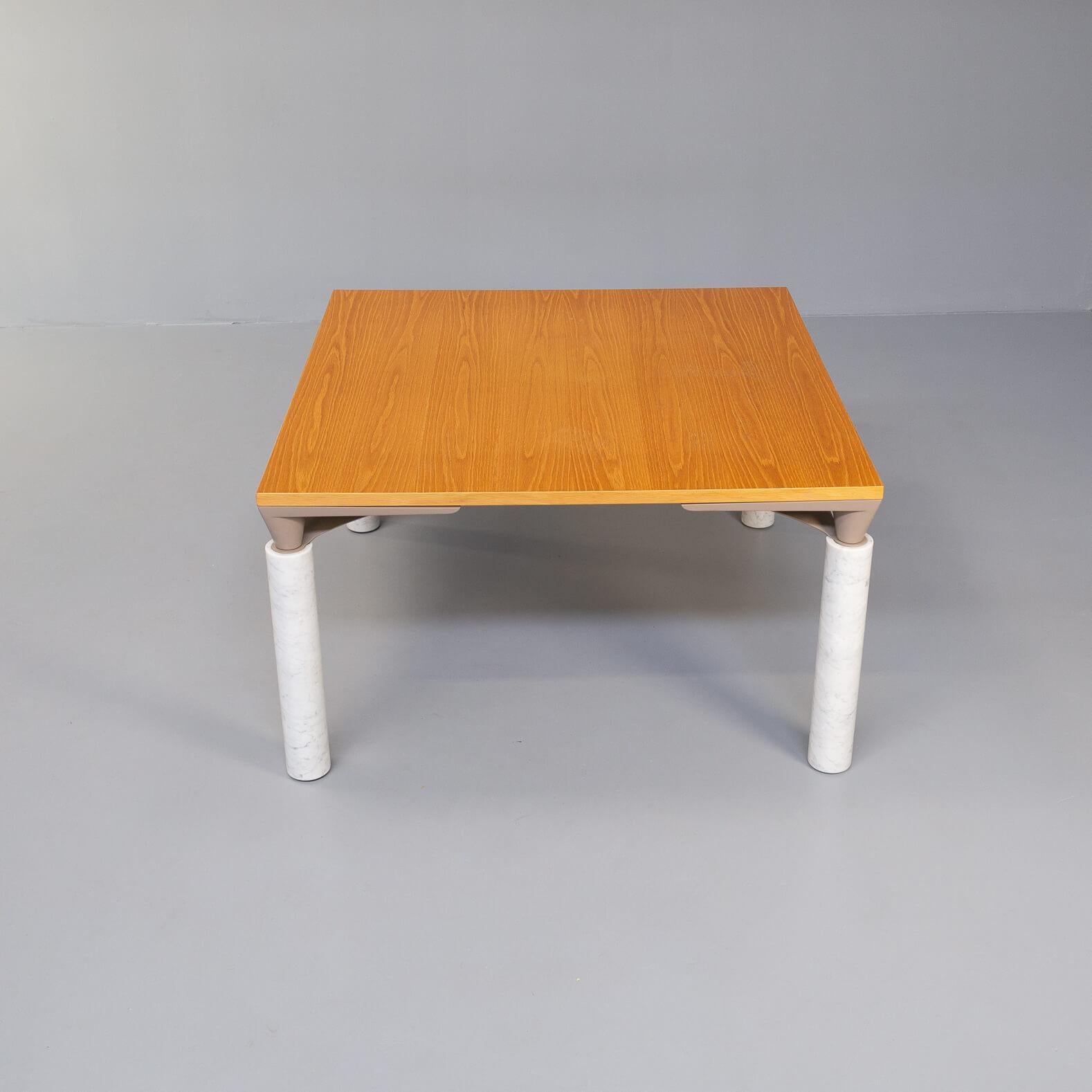 80s Francesco Binfare ‘lom850’ Dining Table by Cassina In Good Condition For Sale In Amstelveen, Noord