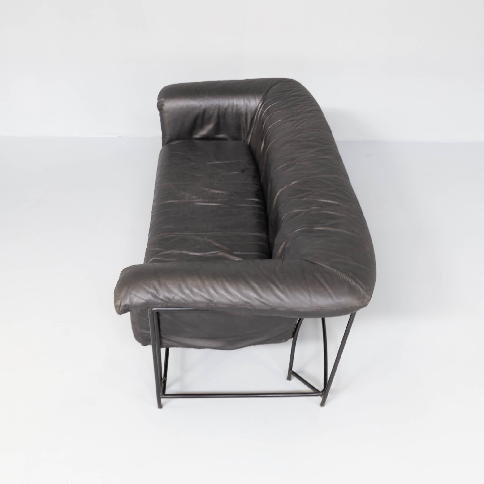 80s Francesco Soro ‘Siglo XX’ Sofa for ICF In Good Condition For Sale In Amstelveen, Noord