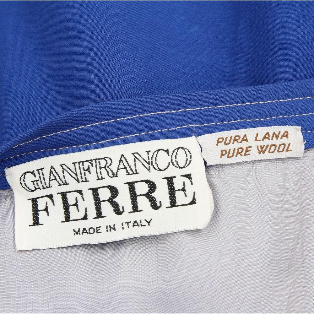 Jupe droite bleue vintage Gianfranco Ferrè avec détails blancs (années 1980) en vente 1