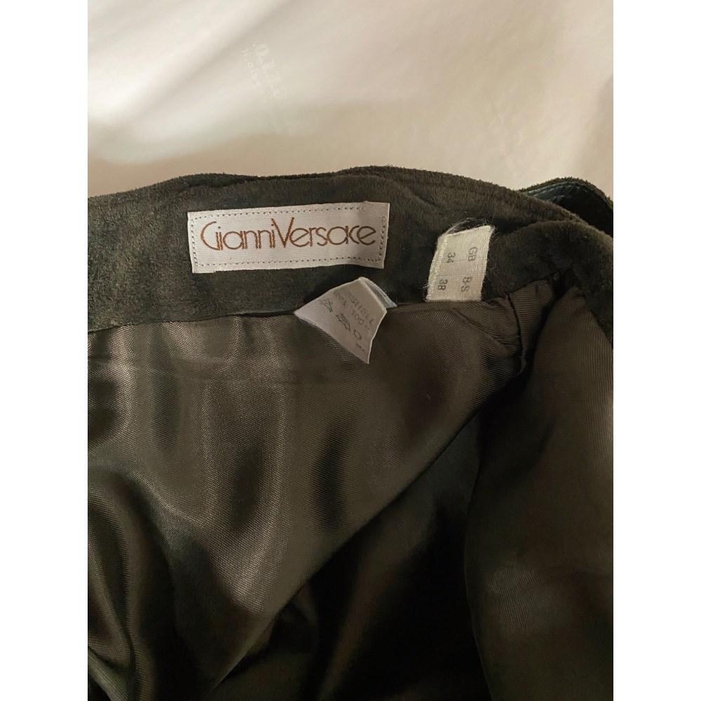 80er Gianni Versace Hose aus dunkelgrünem Wildleder 2