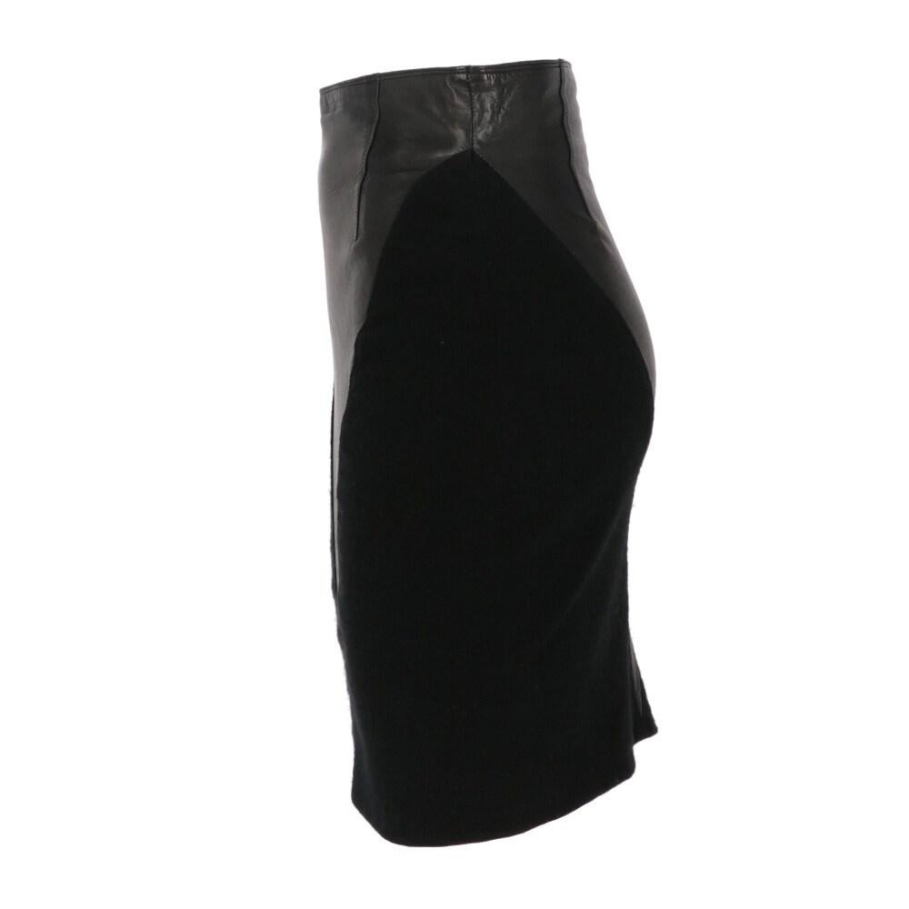 80s Gianni Versace Vintage black leather skirt with wool inserts In Excellent Condition For Sale In Lugo (RA), IT