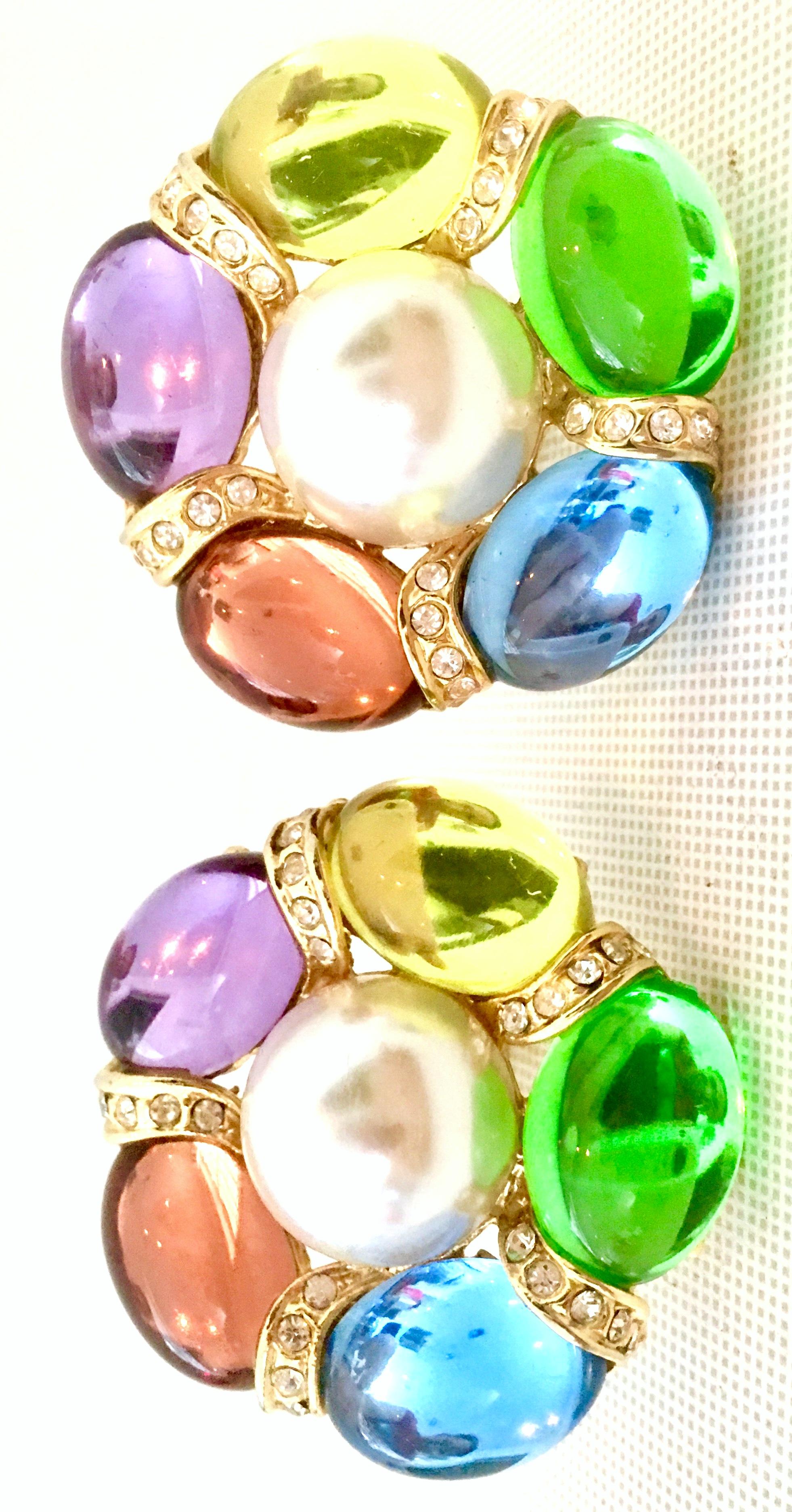 80'S Gold Lucite Cabochon & Swaorvksi Crystal Earrings By, Park Lane In Good Condition In West Palm Beach, FL
