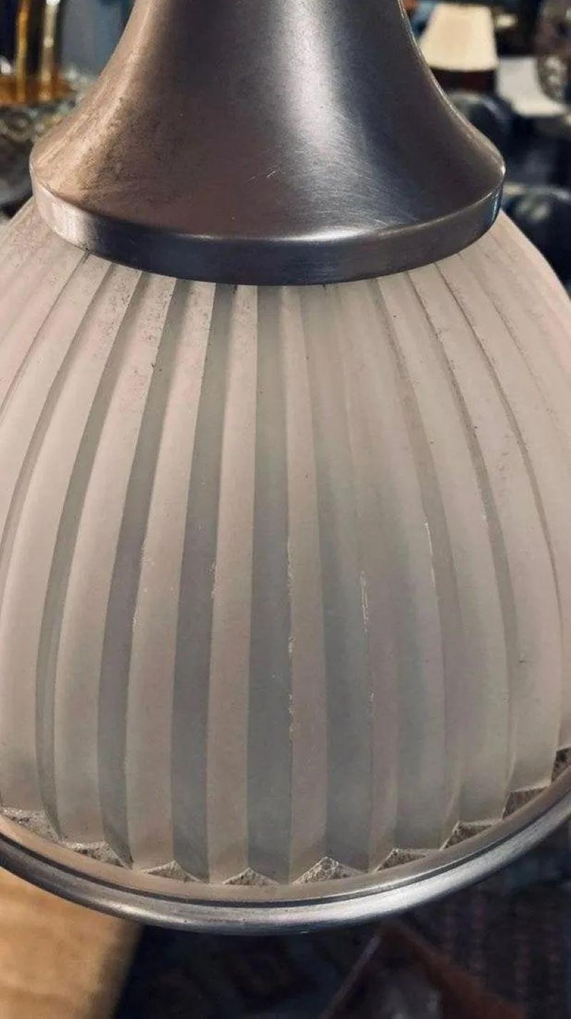 Américain Luminaire industriel à 3 lumières des années 80 en vente