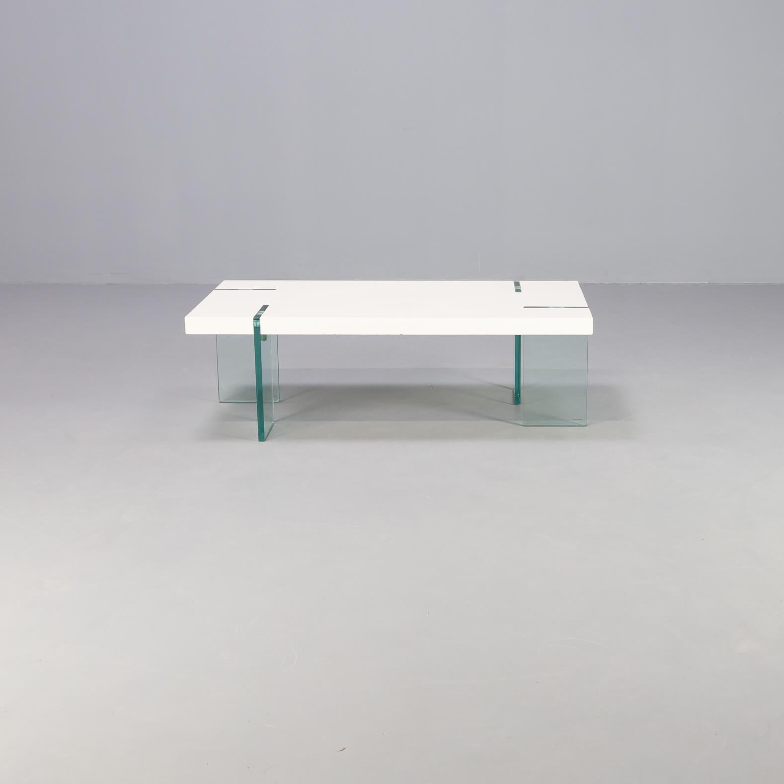 20th Century 80s Italian Design Coffee Table with Glass Foot For Sale