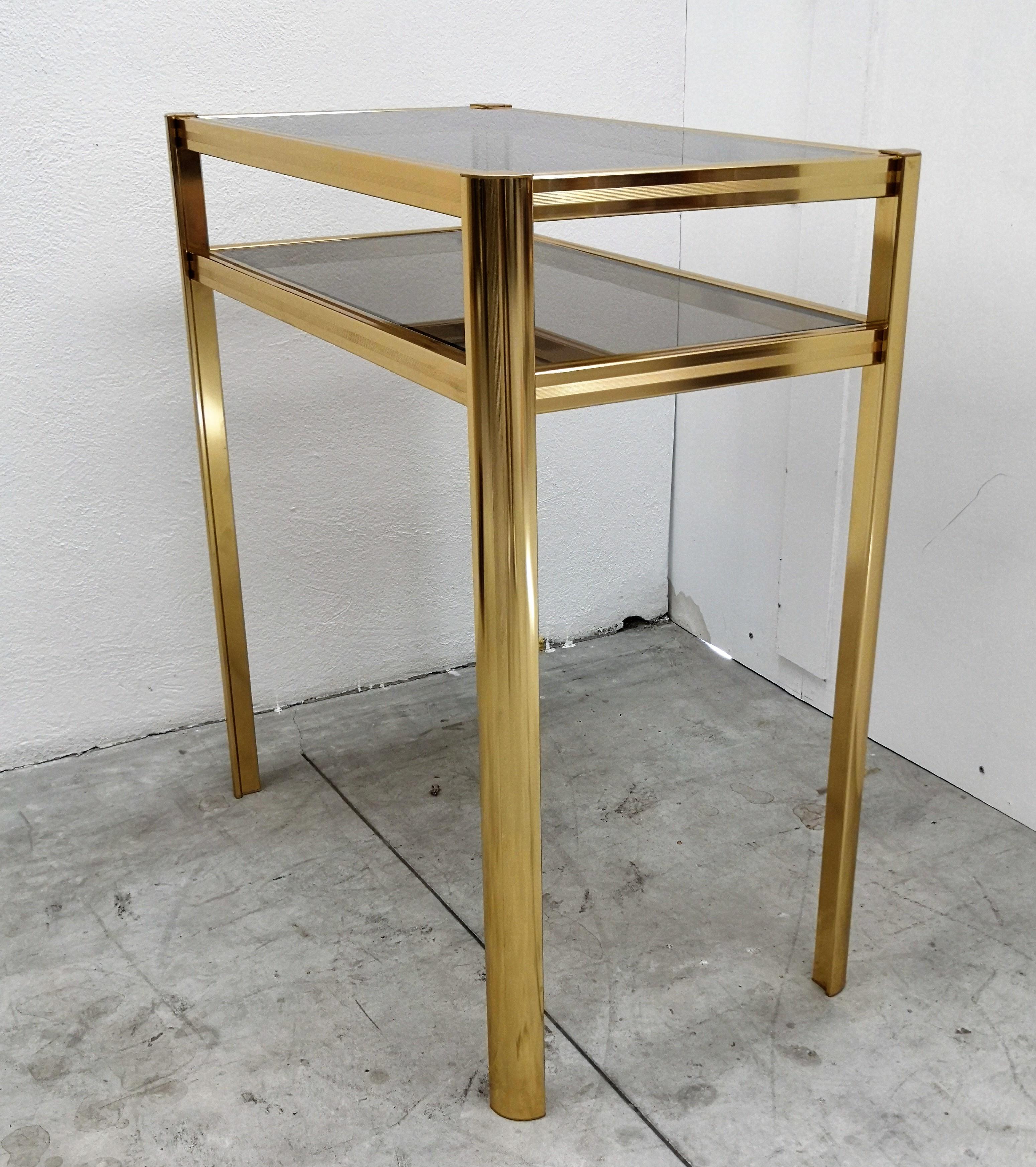 1980s Hollywood Regency Mid-Century Modern Brass and Smoked Glass Console In Good Condition In Carimate, Como