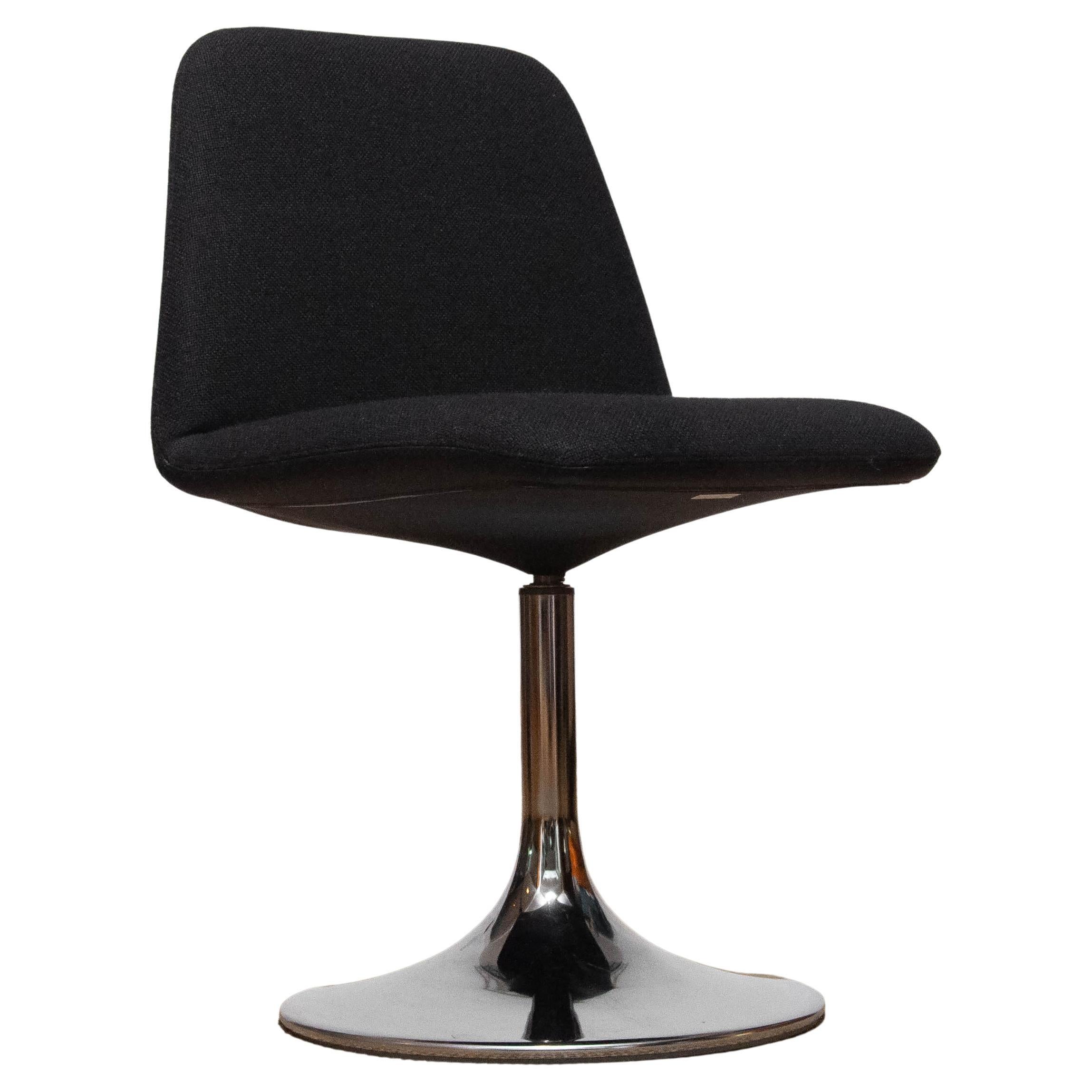 80s Johanson Black Wool and Chrome Tulip Base "Vinga" Swivel Chair from Sweden For Sale