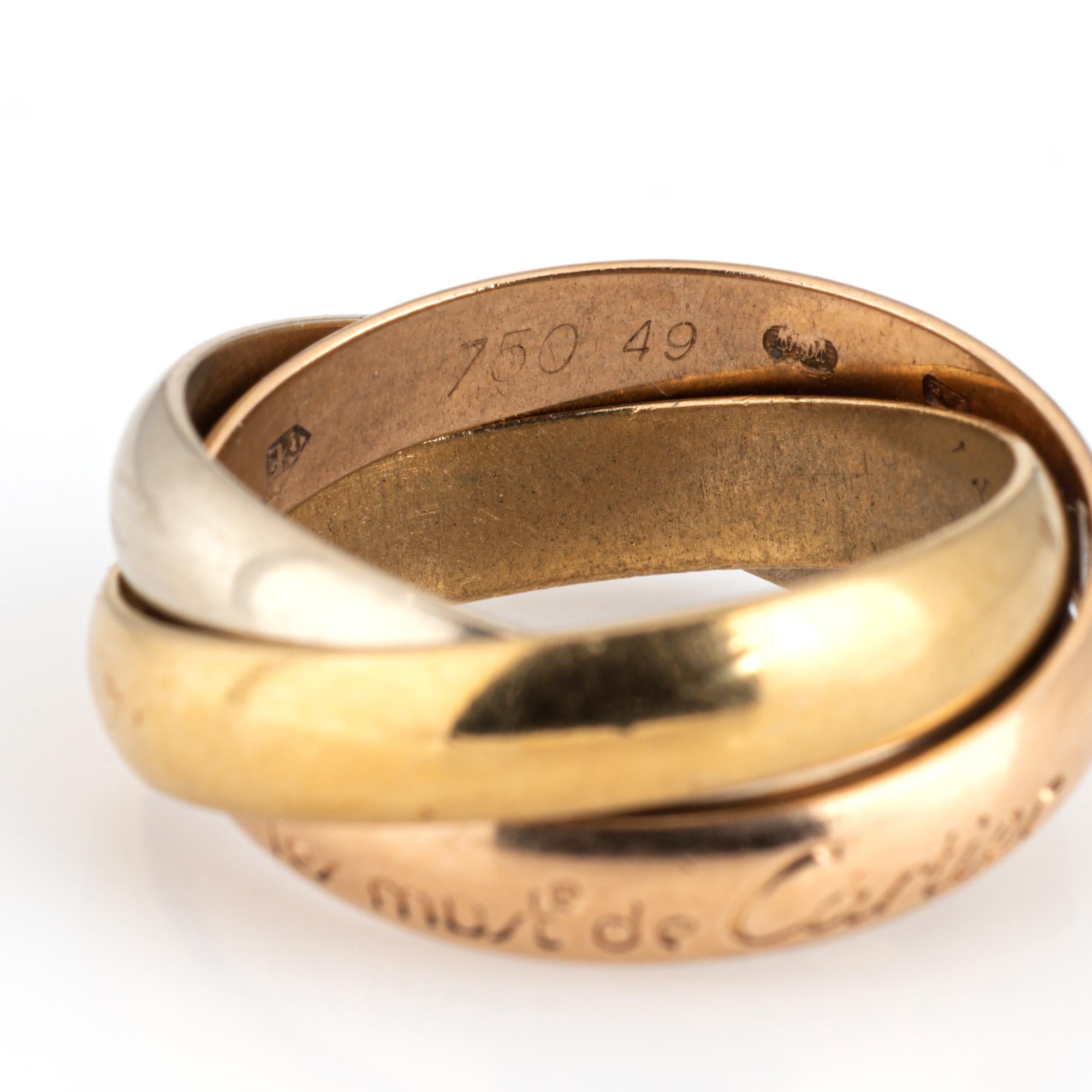 80s les Must de Cartier Trinity Ring Sz 4 3/4 EU 49 18k Gold Vintage Jewelry For Sale 1