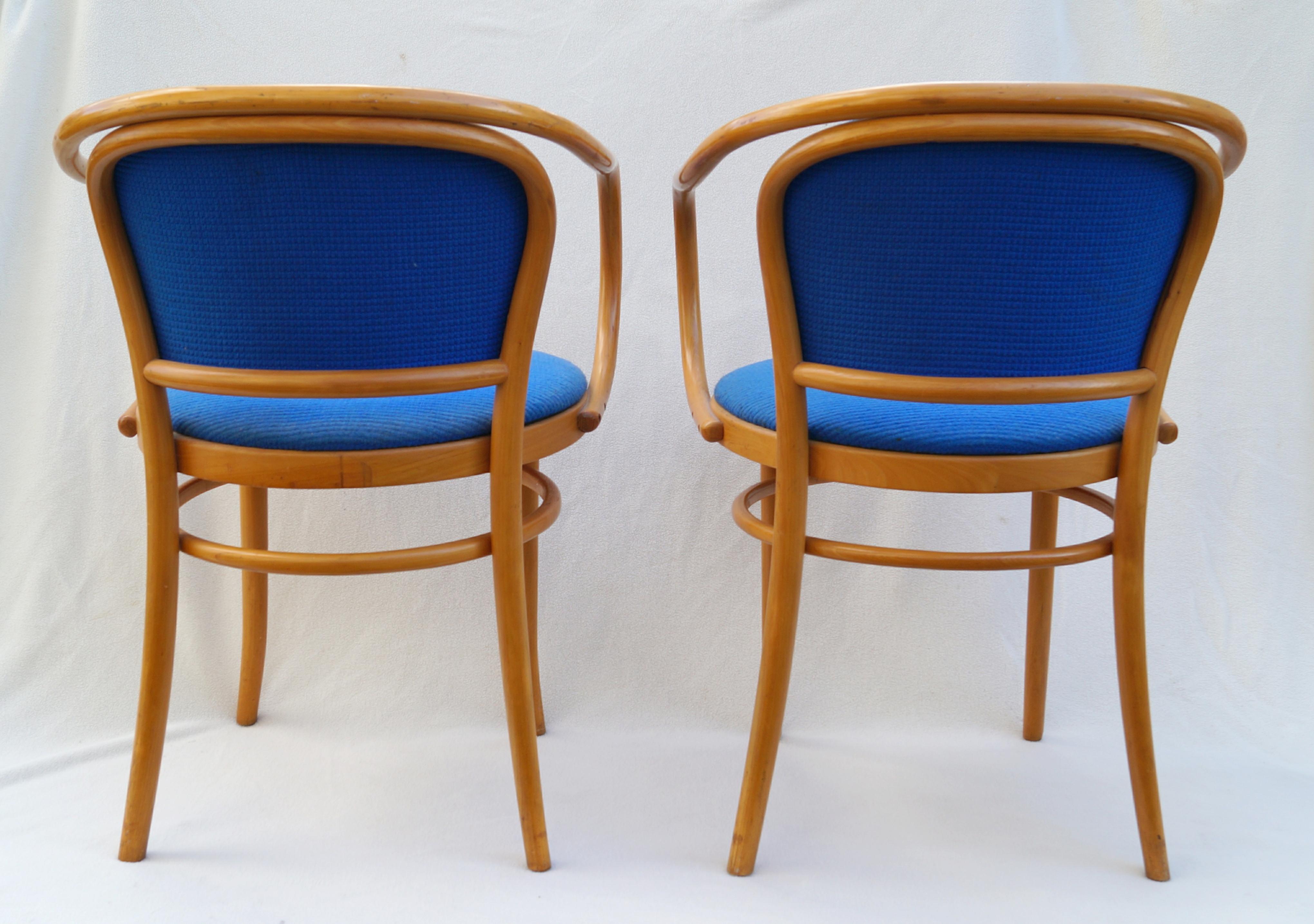 Américain Paire de fauteuils de salle à manger Le Corbusier Thonet en vente