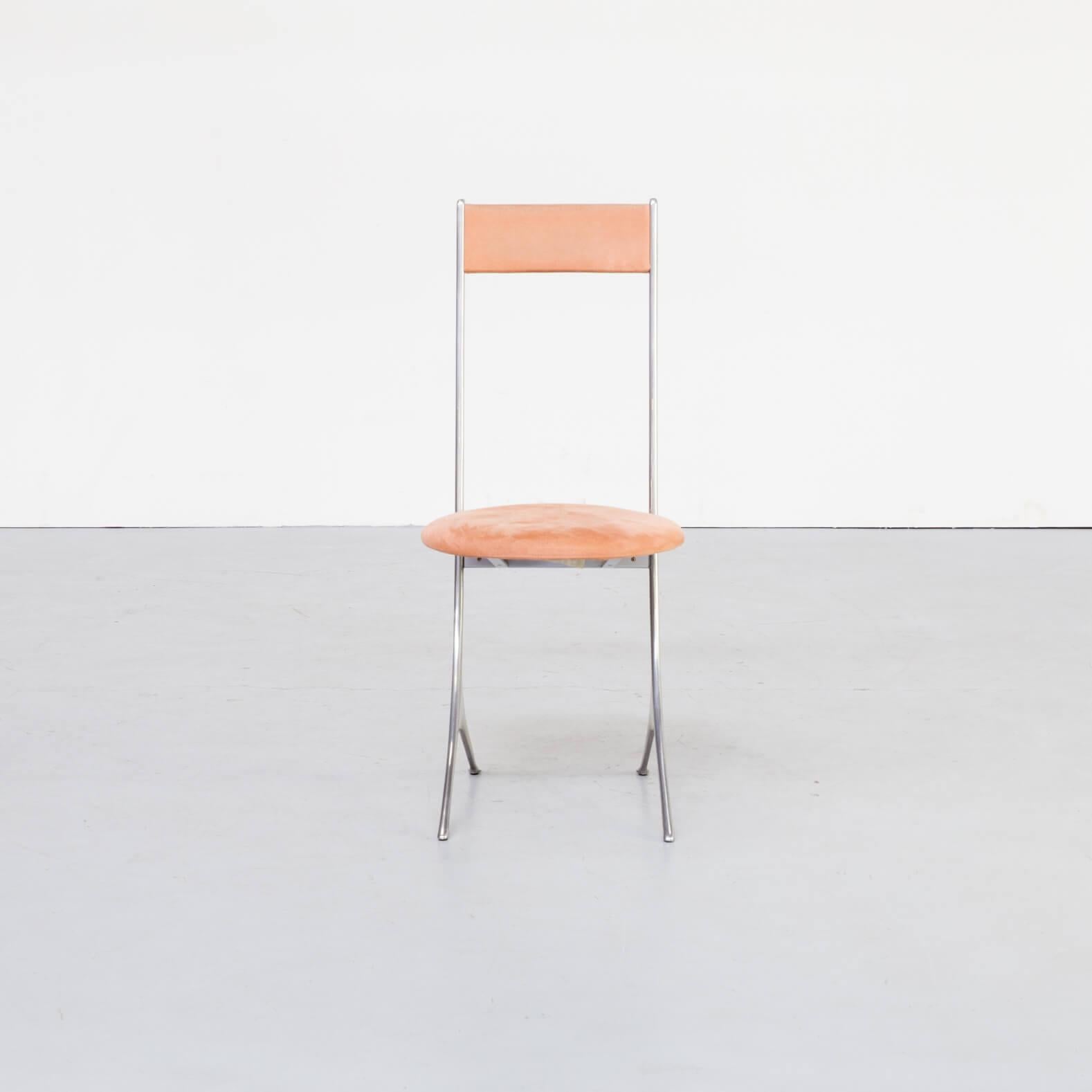 The well-known Italian furniture manufacturer was founded in the mid-1950s by Aurelio Zanotta and still enjoys a high reputation in the furniture design environment. Zanotta creates innovations with a museum character. This rare high back small side