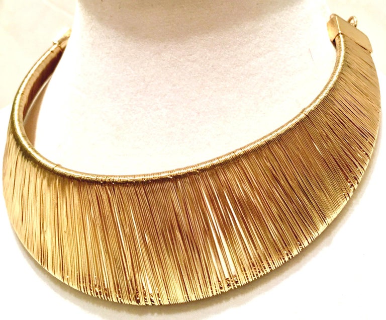 80'S Modernist Gold Woven Wire Collar Choker Style Necklace For Sale at 1stdibs
