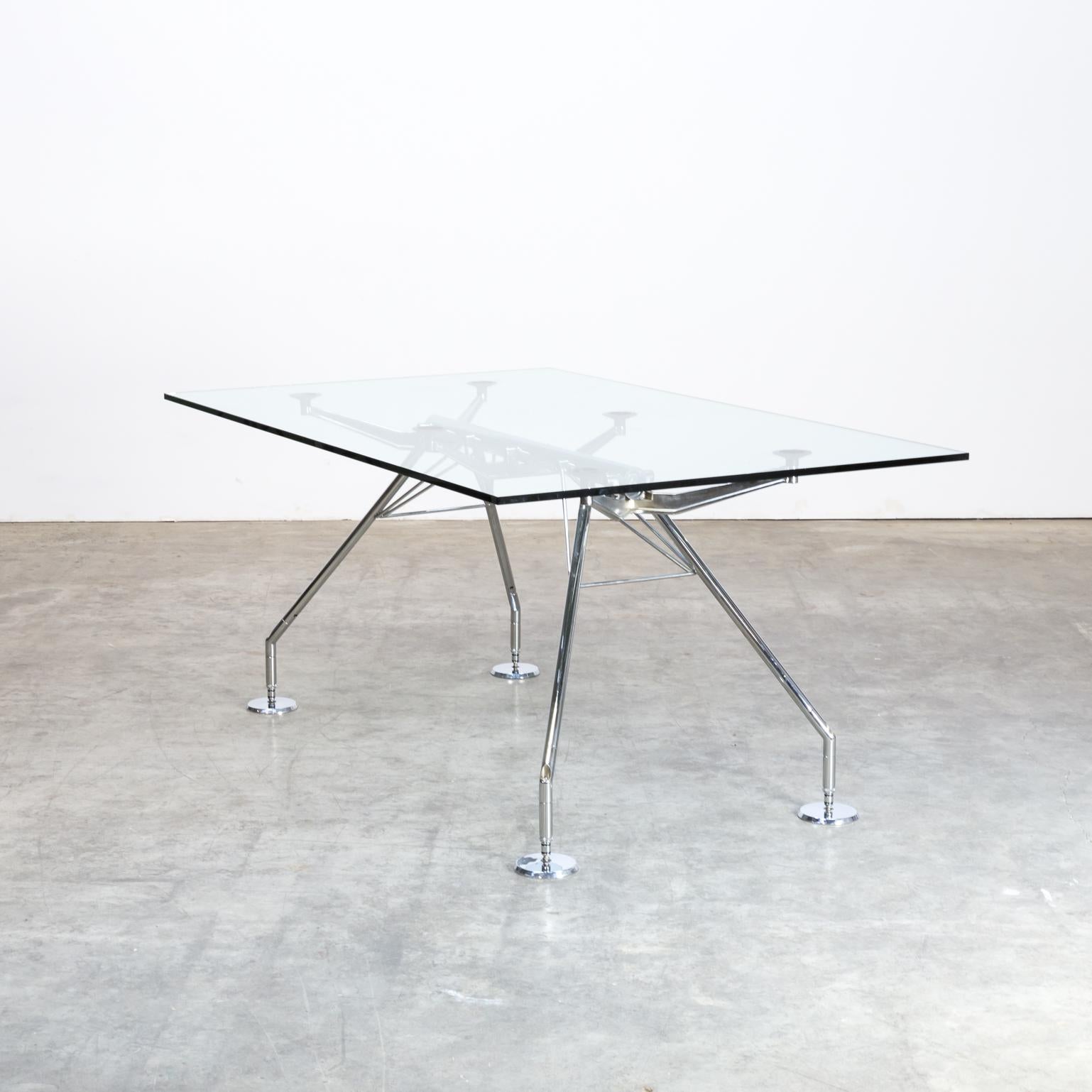 1980s Norman Foster ‘Nomos’ Dining Table for Tecno For Sale 1