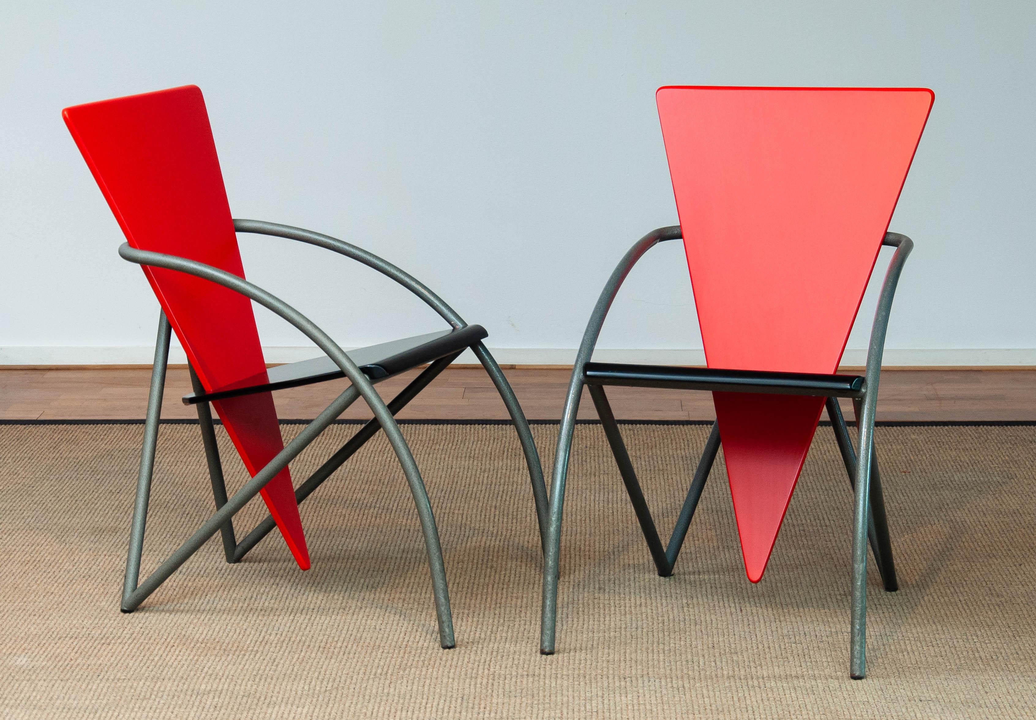 Metal 80's Pair Post-Modern Dining Office Chairs in Red and Black by Klaus Wettergren For Sale