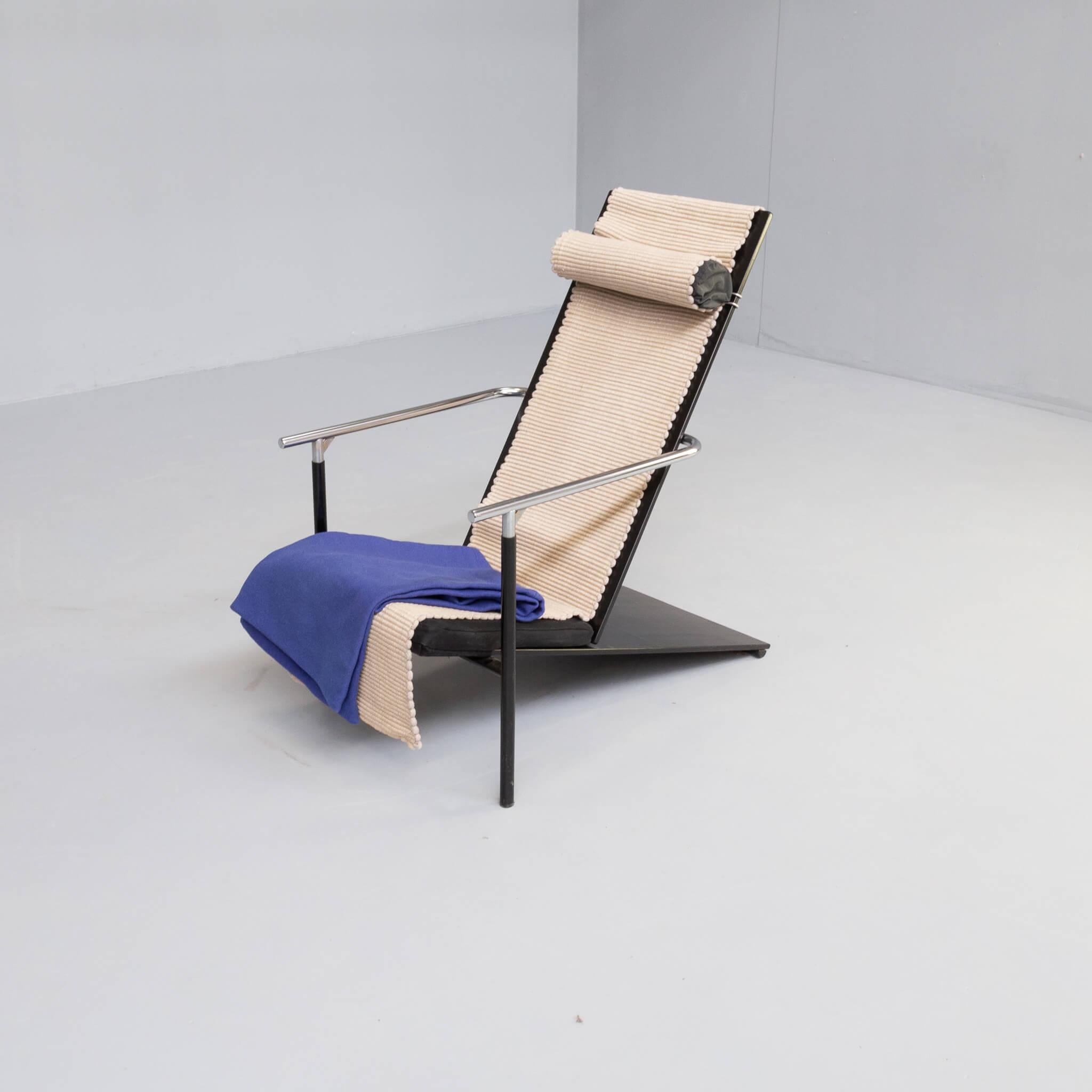 Fabric Pentti Hakala ‘Inna’ Chair for Inno Finland, circa 1980s For Sale