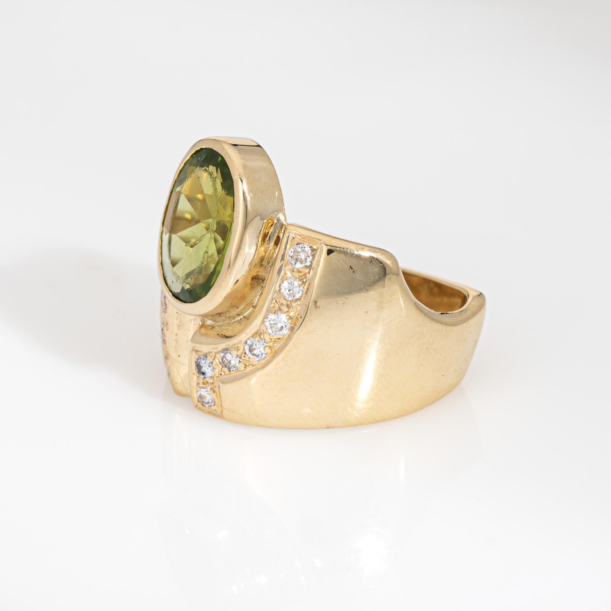 Taglio ovale Anello a sigaro con diamante peridoto degli anni '80 Sz 7.5 Band Vintage in oro giallo 14k Fine Jewelry in vendita